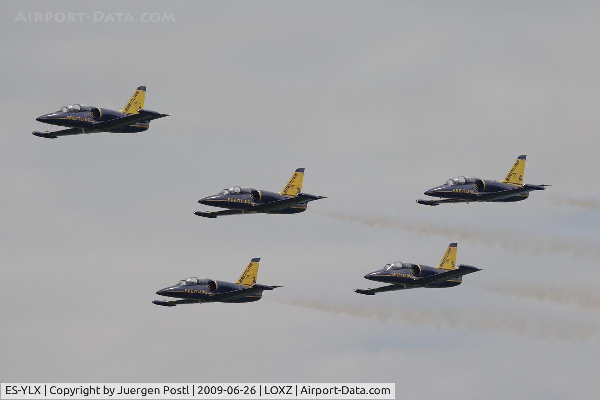 ES-YLX, Aero L-39 Albatros C/N 432905, Breitling Aero L-39C Albatros
