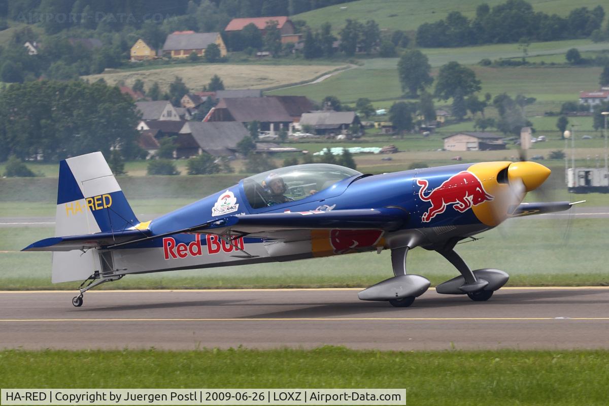 HA-RED, Extra EA-300S C/N 1032, Red Bull Extra 300/S
