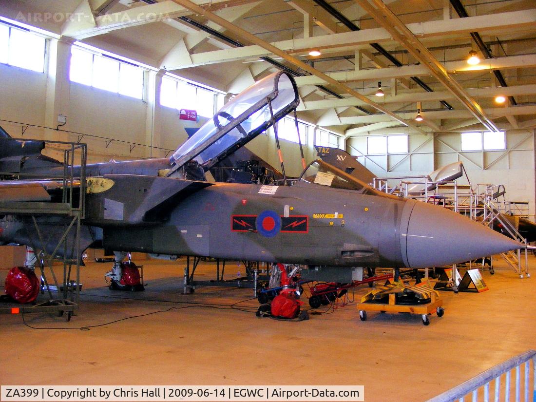 ZA399, 1982 Panavia Tornado GR.1 C/N 202/BS066/3098, Defence College of Aeronautical Engineering Tornado GR1