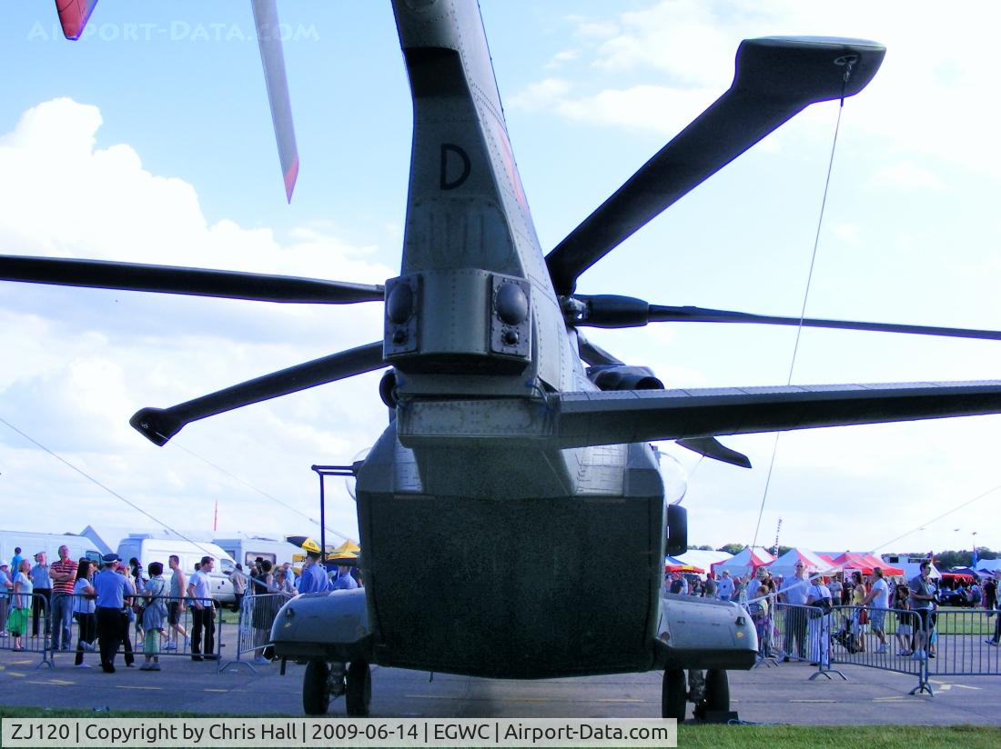 ZJ120, AgustaWestland EH-101 Merlin HC.4 C/N 50083/RAF04, EHI EH-101 Merlin HC3