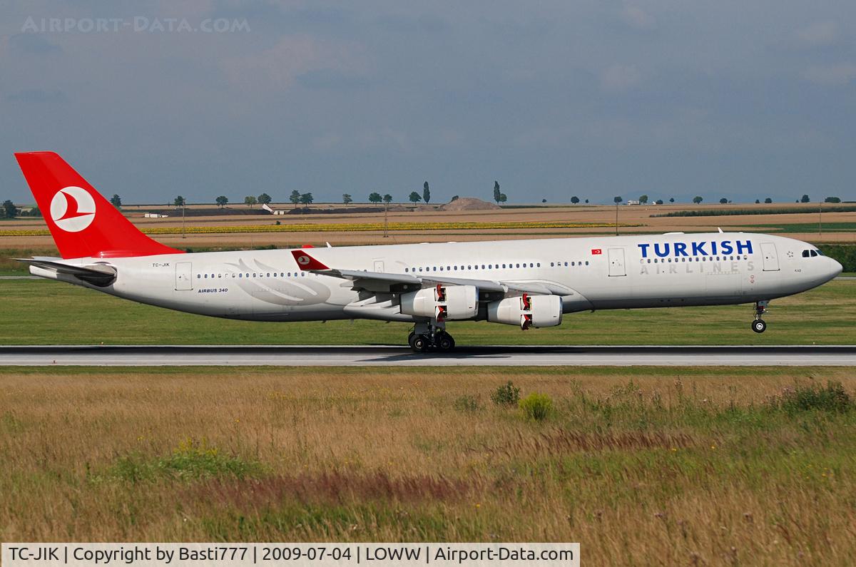 TC-JIK, 1999 Airbus A340-313 C/N 257, Turkish with A 340 -300 at VIE