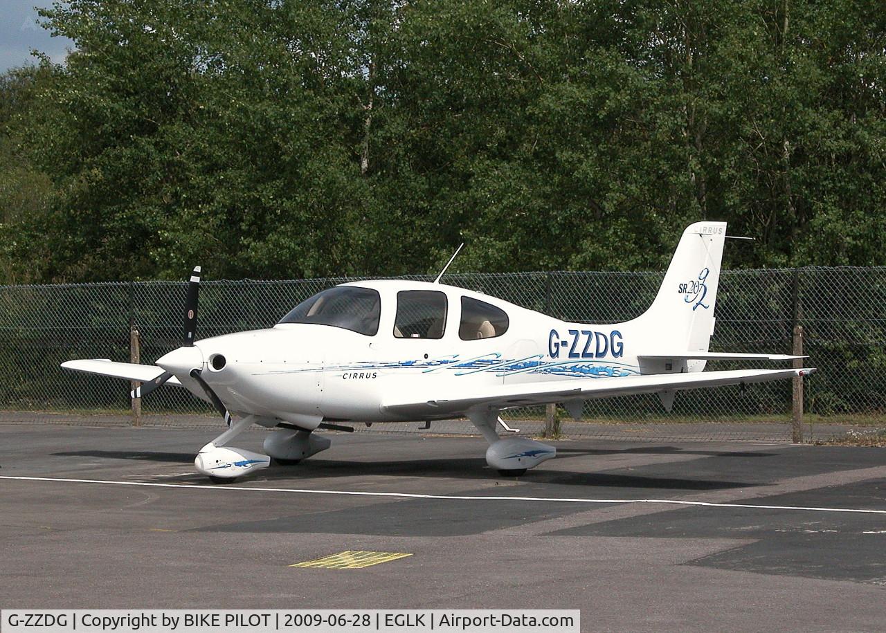G-ZZDG, 2006 Cirrus SR20 G2 C/N 1733, PARKED ON THE TERMINAL APRON