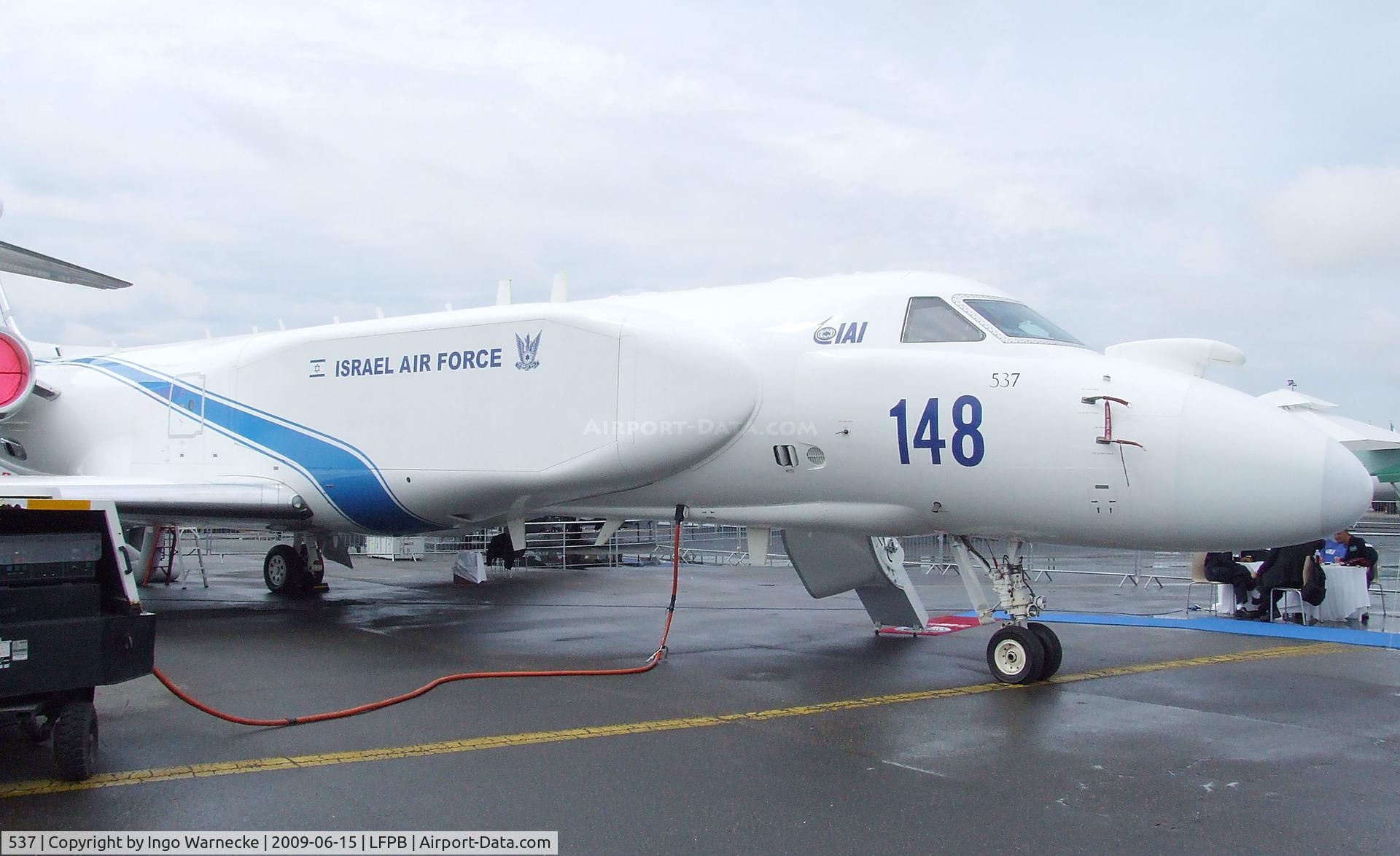537, 2004 Gulfstream Aerospace GV SP (G550) C/N 5037, Gulfstream G550 Nachshon Aitam of the Israel Air Force at the Aerosalon 2009, Paris