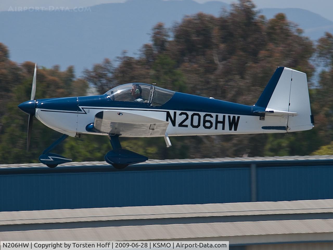 N206HW, 2004 Vans RV-6A C/N 60421, N206HW departing from RWY 21