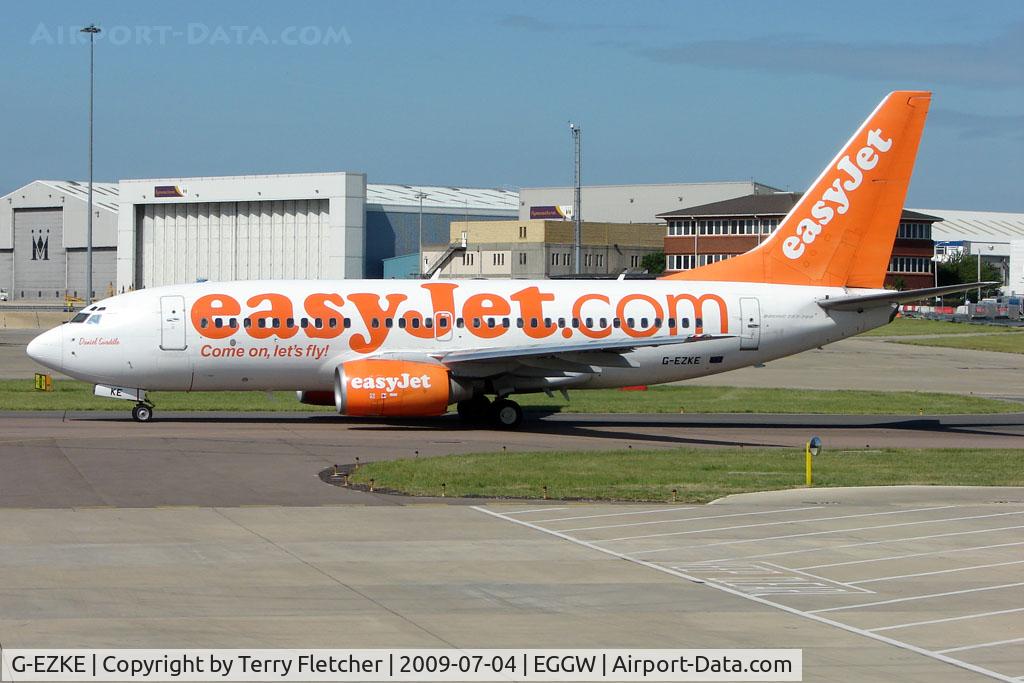 G-EZKE, 2004 Boeing 737-73V C/N 32426, Easyjet 737 - getting to be a thing of the past as B737 disposals for the low cost carrier accelerate in favour of Airbuses