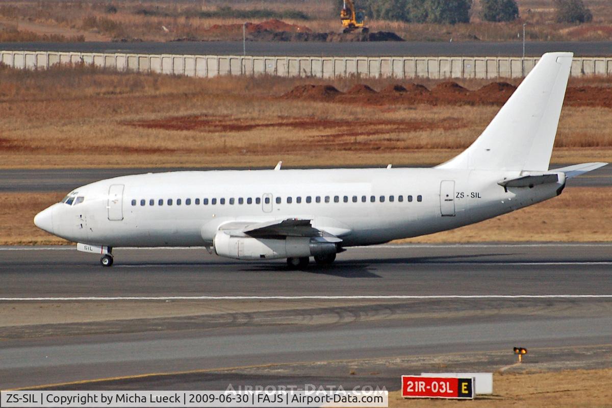 ZS-SIL, 1982 Boeing 737-244 C/N 22591/859, At Jo'burg