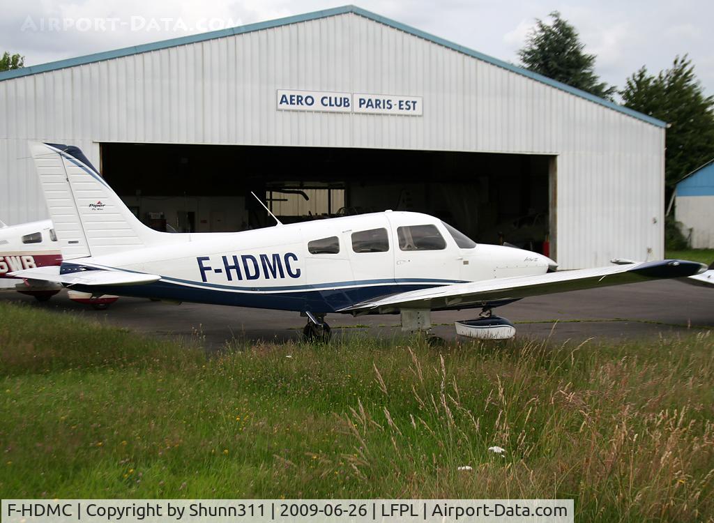 F-HDMC, 2008 Piper PA-28-181 Archer III C/N 2843667, Parked...