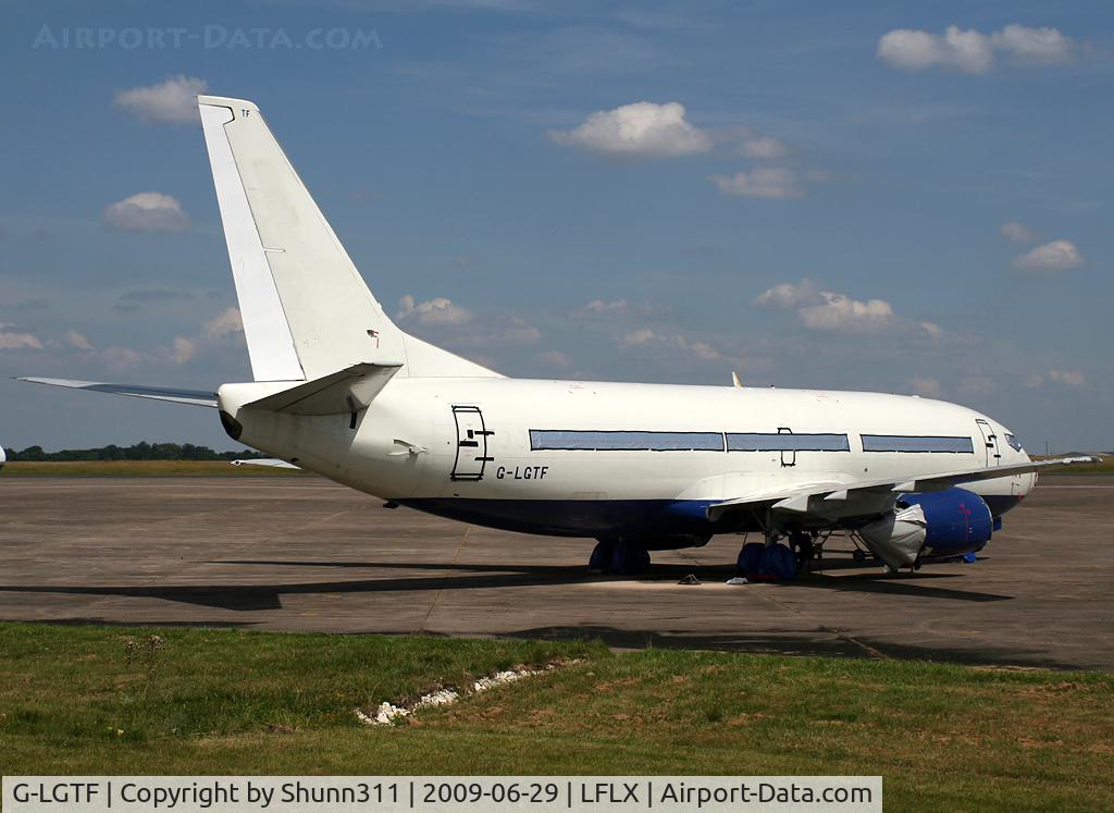 G-LGTF, 1990 Boeing 737-382 C/N 24450, Stored without markings...