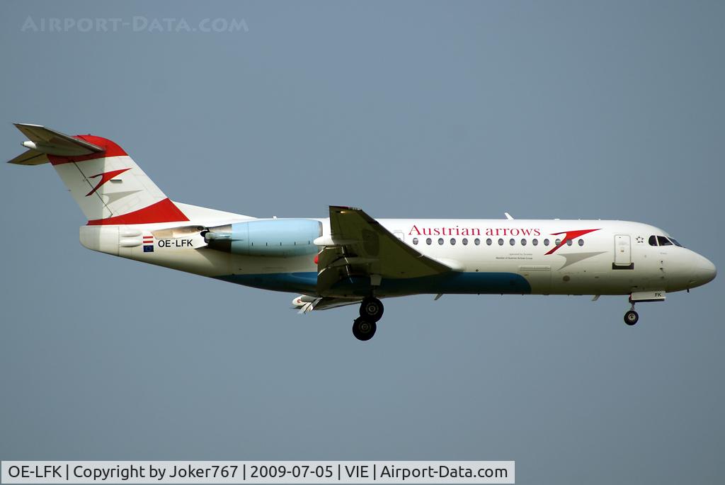 OE-LFK, 1995 Fokker 70 (F-28-0070) C/N 11555, Austrian arrows Fokker F-70