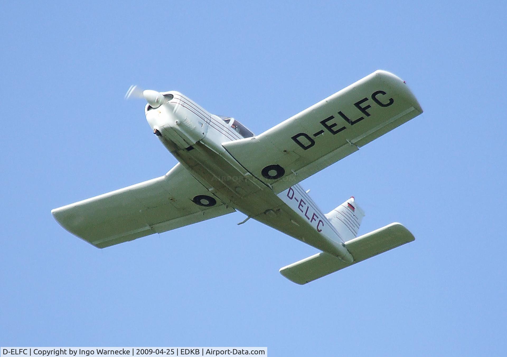 D-ELFC, 1968 Piper PA-28R-180 Cherokee Arrow C/N 28R-30398, Piper PA-28R-180 Arrow taking off from Bonn-Hangelar airfield