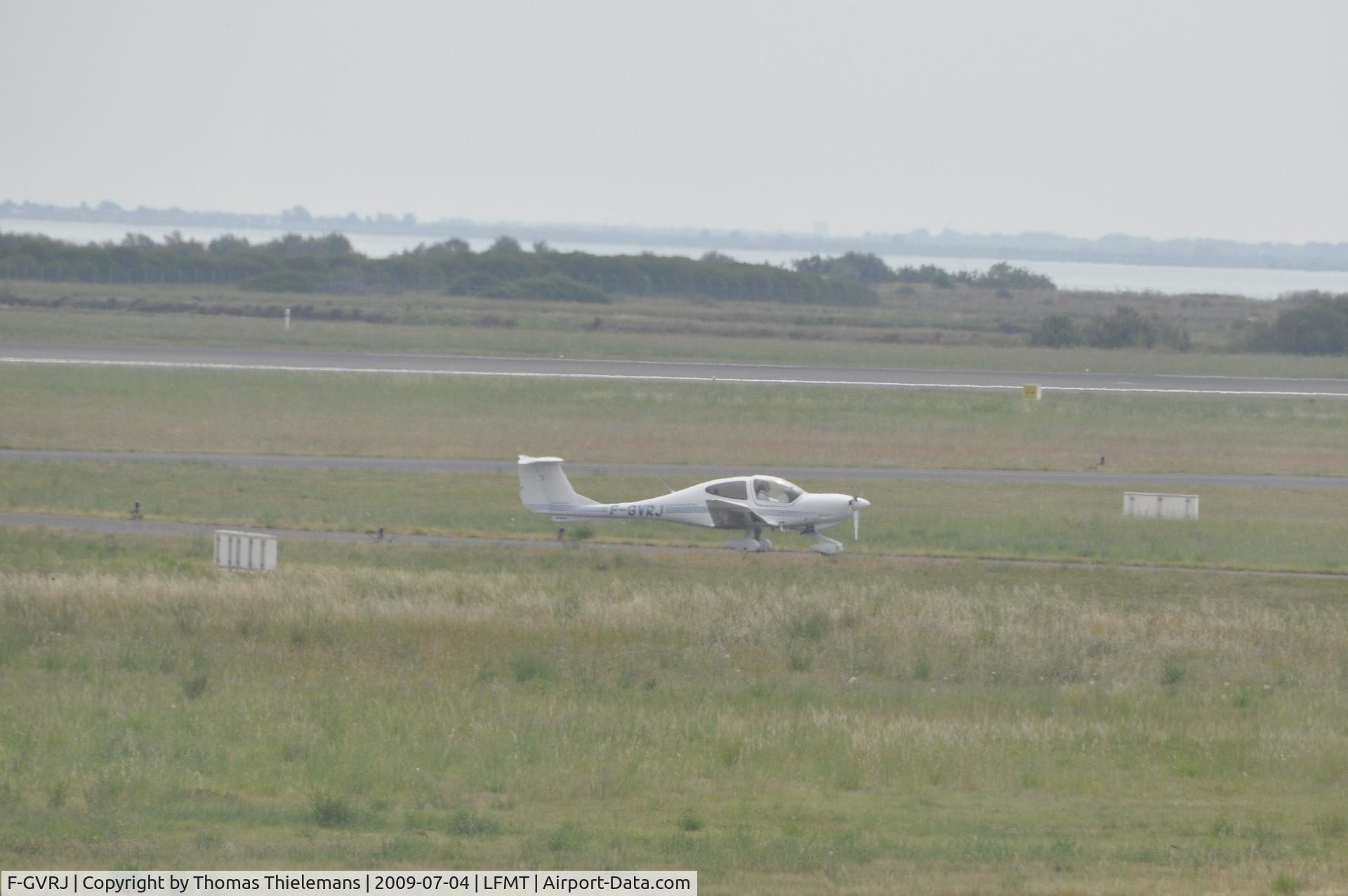 F-GVRJ, 2004 Diamond DA-40D Diamond Star C/N D4.103, /