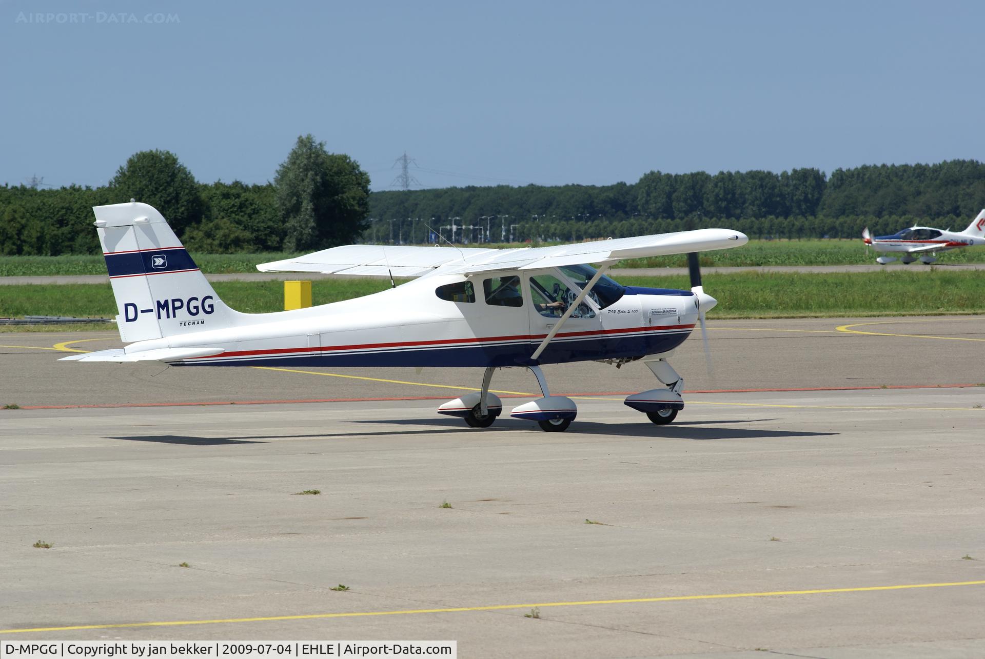 D-MPGG, 2000 Tecnam P-92 Echo S100 C/N 513, Lelystad
