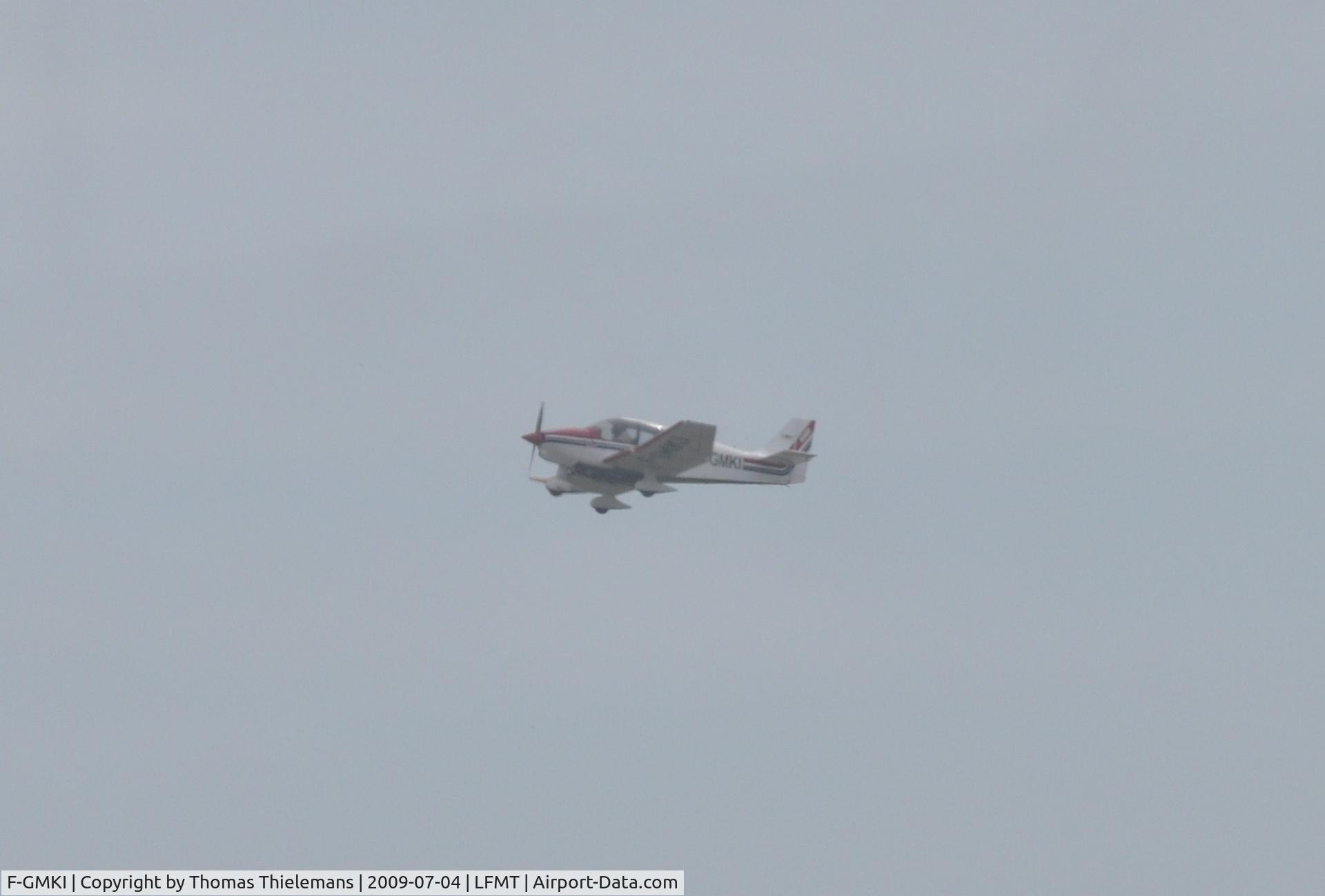 F-GMKI, Robin DR-400-120 C/N 2206, /
