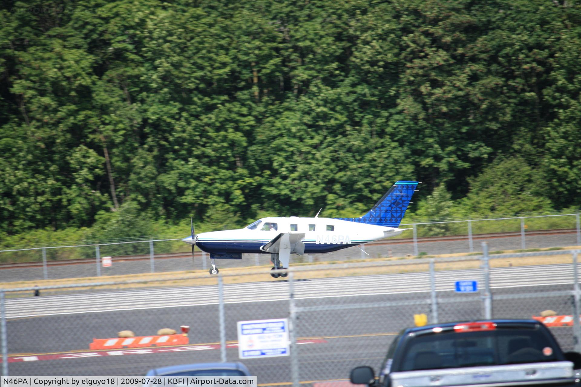 N46PA, 1984 Piper PA-46-310P Malibu Malibu C/N 46-8408060, LANDING AT KBFI