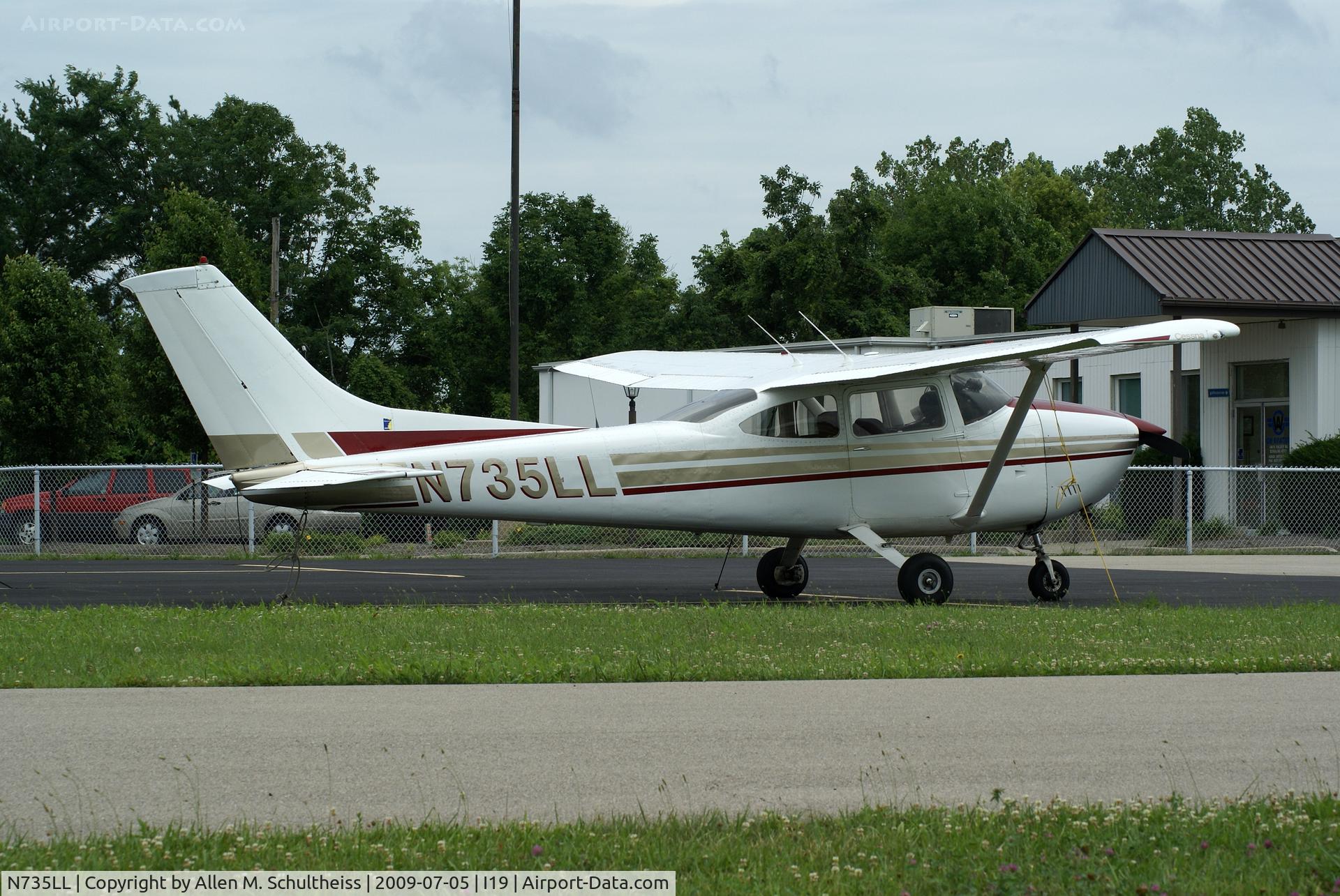 N735LL, 1977 Cessna 182Q Skylane C/N 18265508, 1977 C182