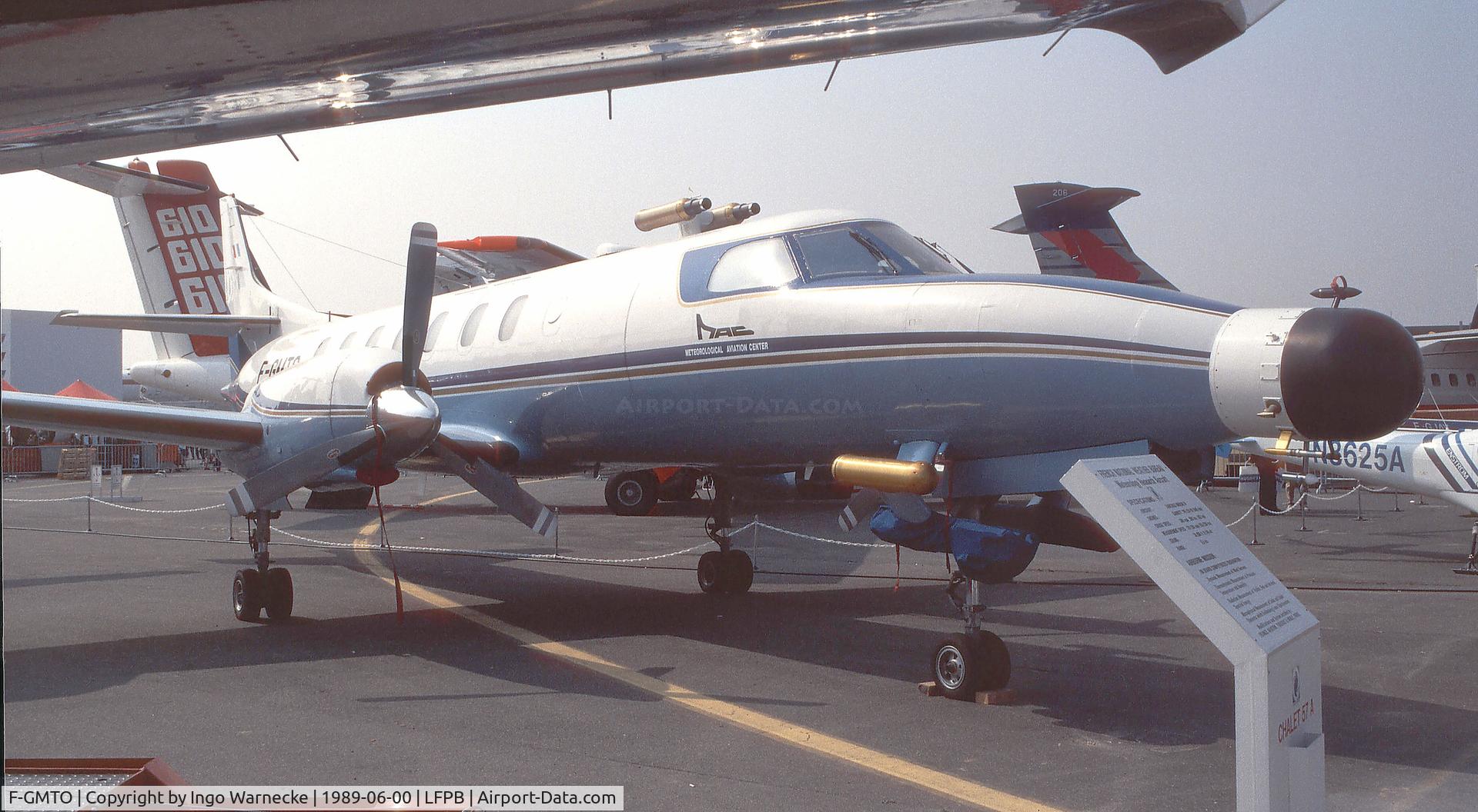 F-GMTO, 1975 Swearingen SA-226AT Merlin IVA C/N AT-031, Fairchild / Swearingen SA-226 AT Merlin IVA meteorological aircraft at the Aerosalon 1989 Paris