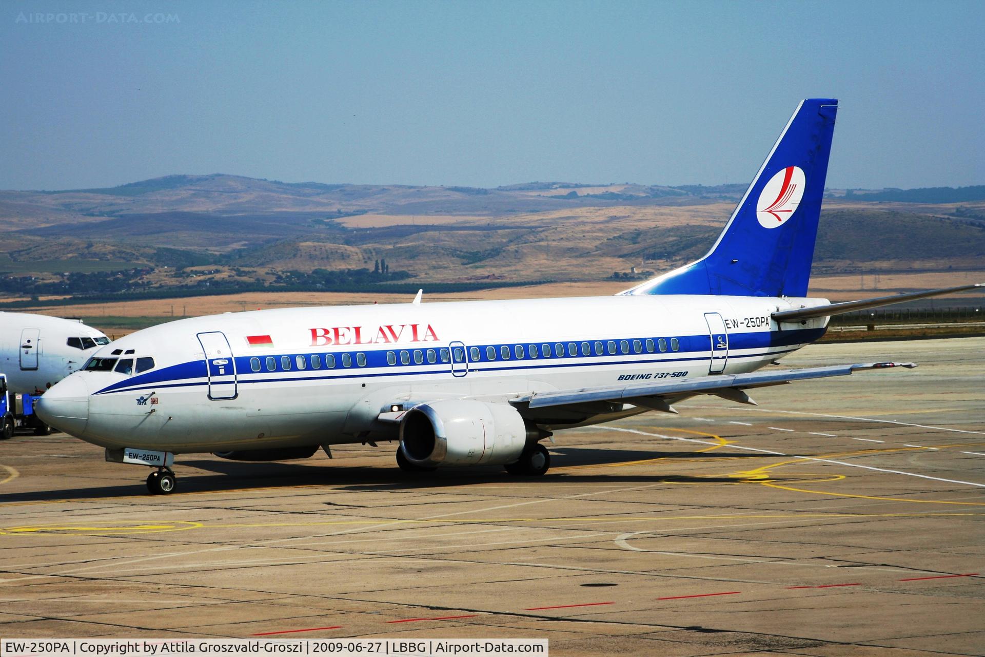 EW-250PA, 1995 Boeing 737-524 C/N 26319, Burgas-Sarafovo International Airport LBBG Bulgaria