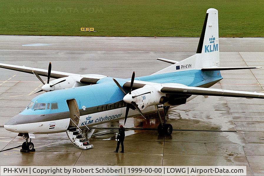 PH-KVH, 1991 Fokker 50 C/N 20217, Visitor