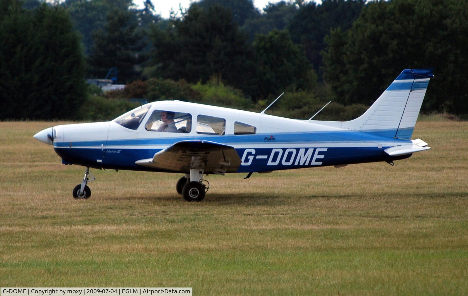 G-DOME, 1999 Piper PA-28-161 Cherokee Warrior III C/N 28-42062, Piper Warrior III at White Waltham