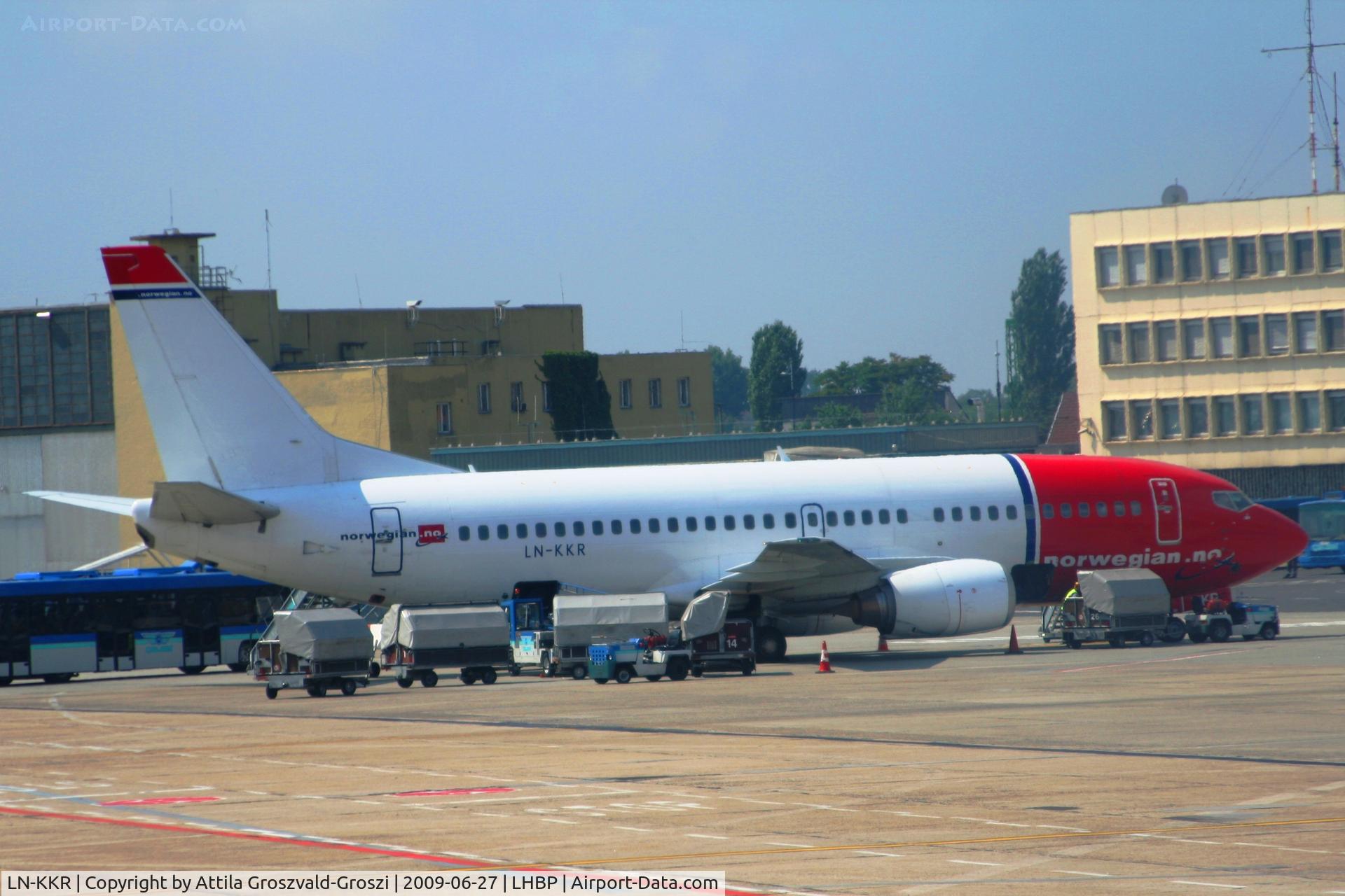 LN-KKR, 1988 Boeing 737-3Y0 C/N 24256, Budapest Ferihegy Terminal 1 LHBP