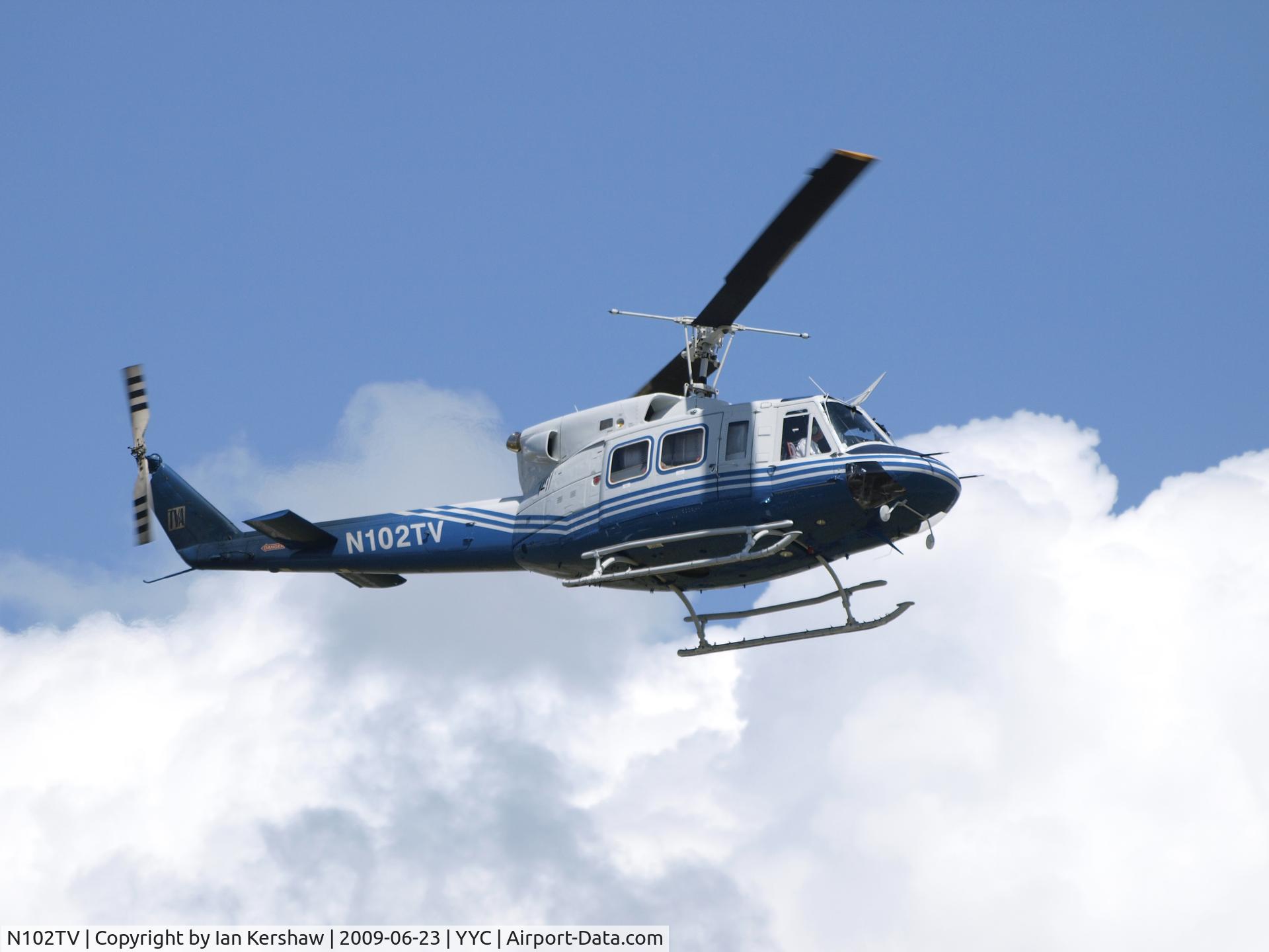 N102TV, 1979 Bell 212 C/N 30964, Arriving at Eagle Copters Calgary, Alberta.