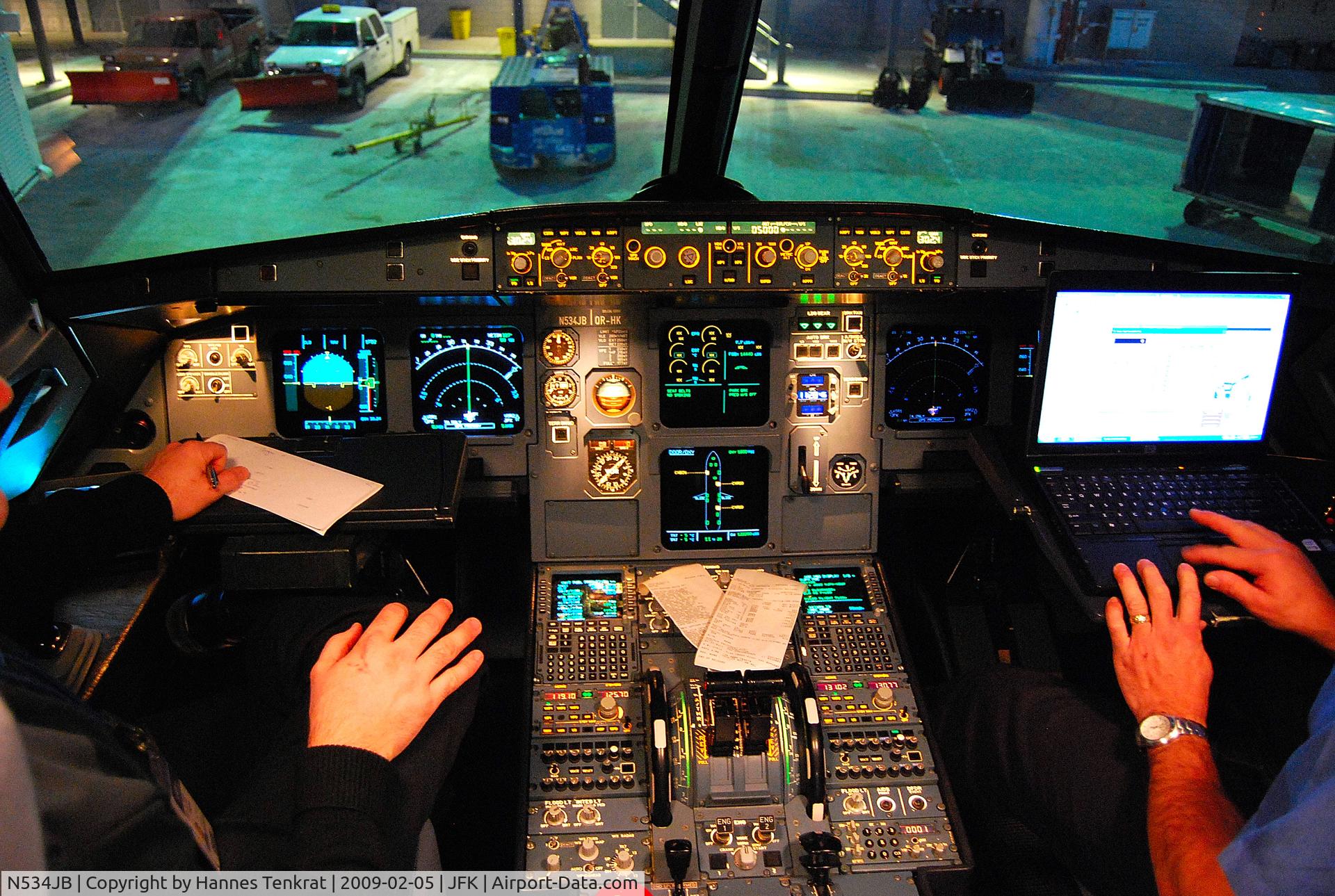 N534JB, 2002 Airbus A320-232 C/N 1705, jetBlue Airbus A320 