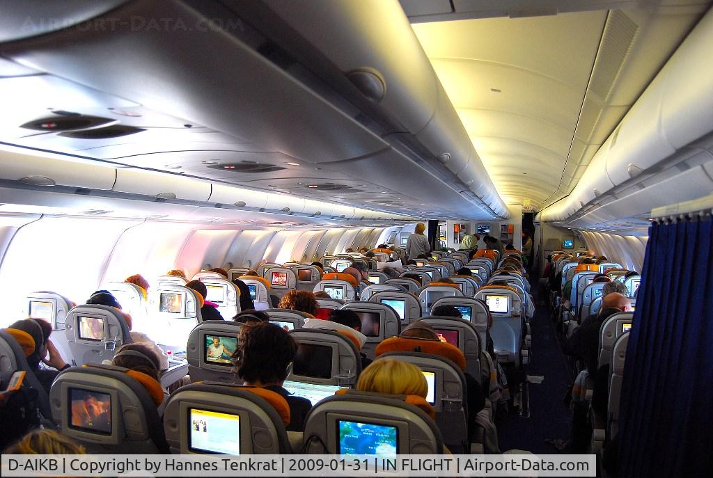 D-AIKB, 2004 Airbus A330-343X C/N 576, Cabin of Lufthansa Airbus A330-300 