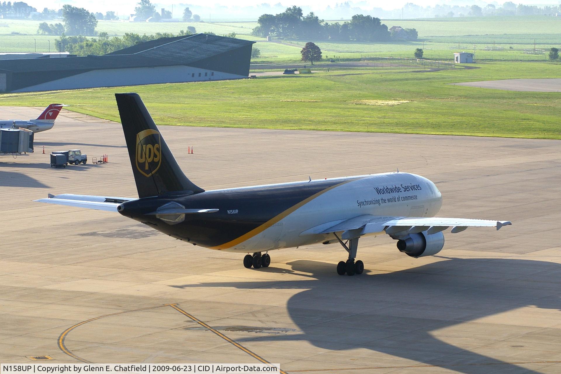 N158UP, 2004 Airbus A300F4-622R C/N 0847, Taxiing to Runway 27 for departure