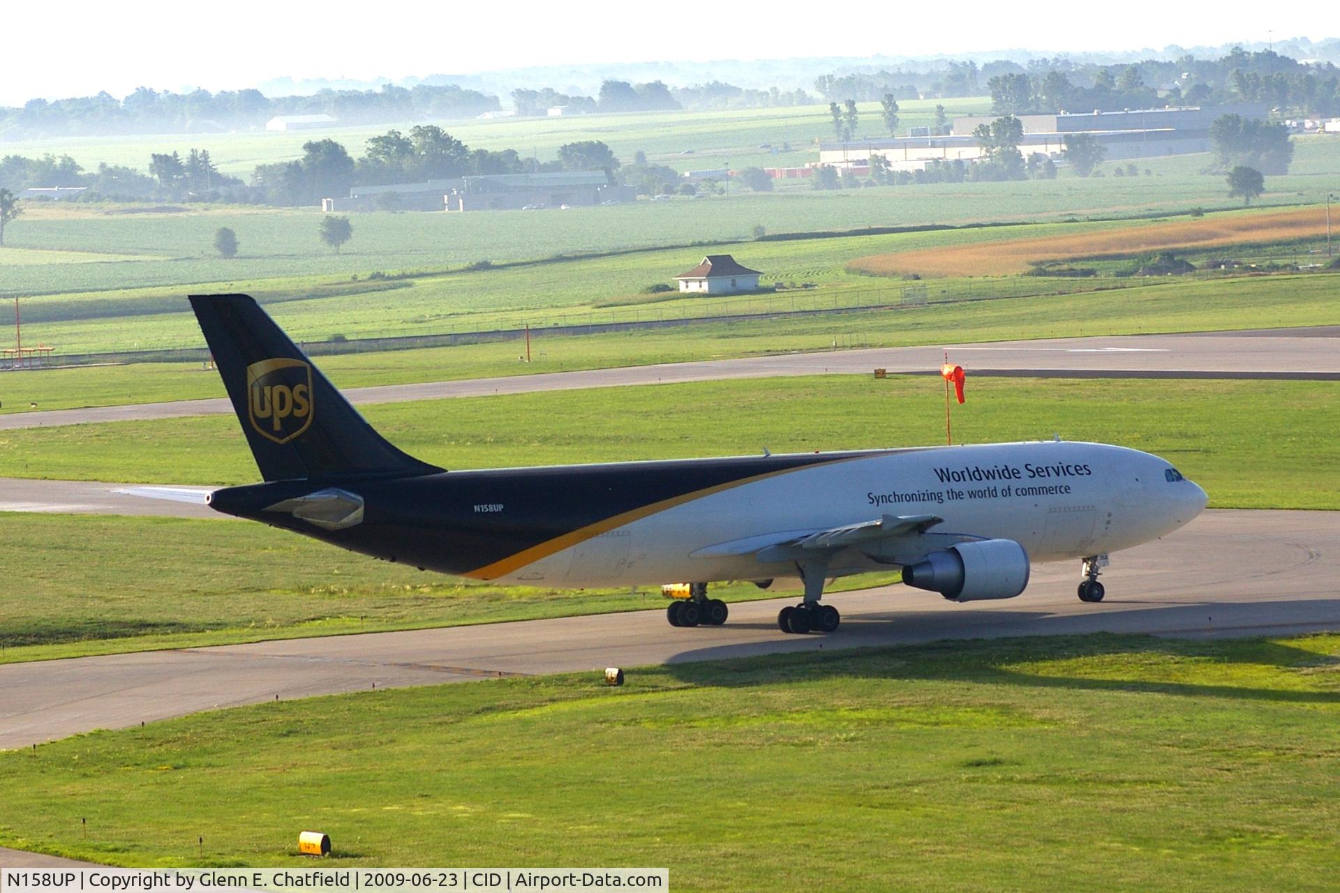 N158UP, 2004 Airbus A300F4-622R C/N 0847, Taxiing to Runway 27 for departure