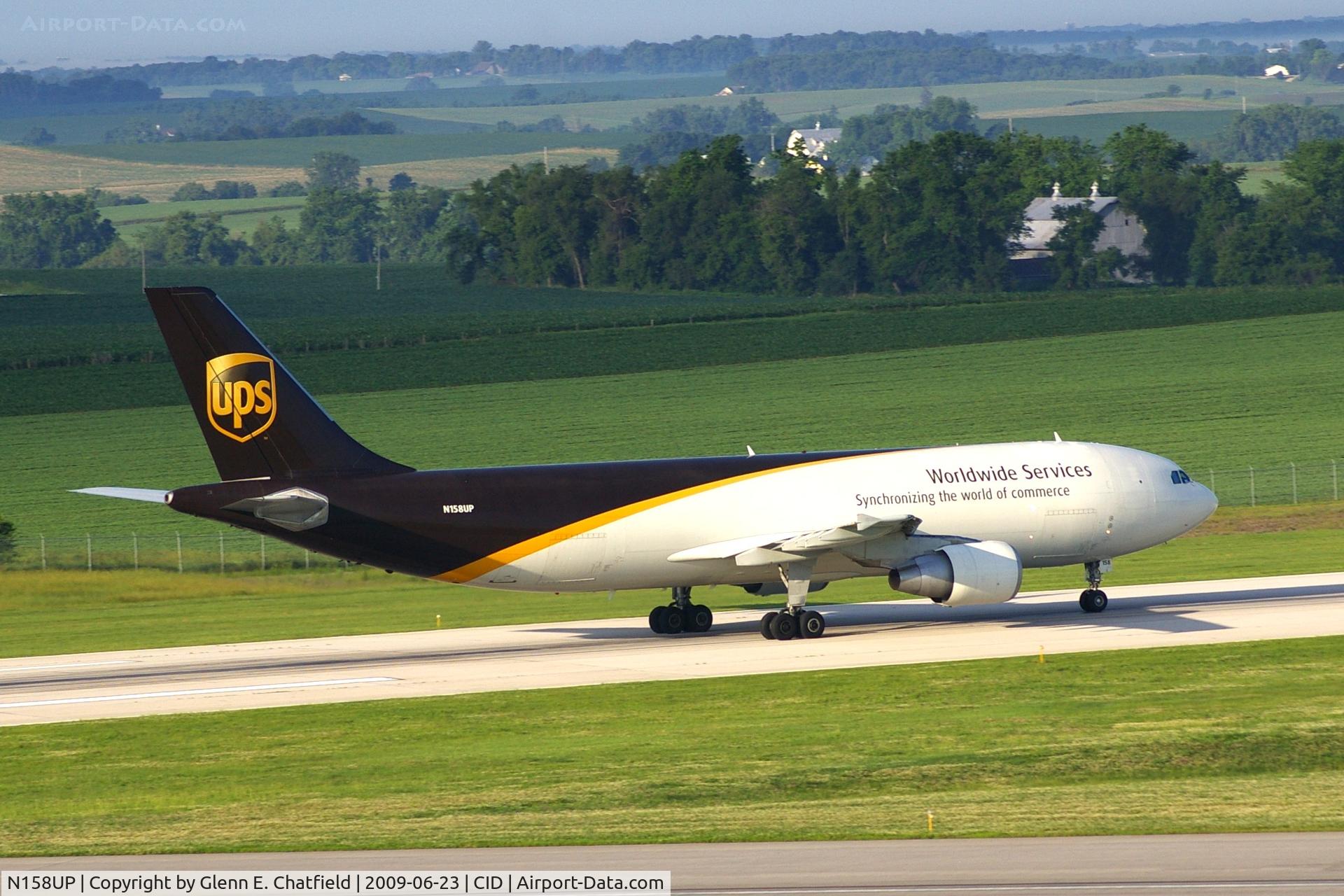 N158UP, 2004 Airbus A300F4-622R C/N 0847, Take-off roll Runway 27