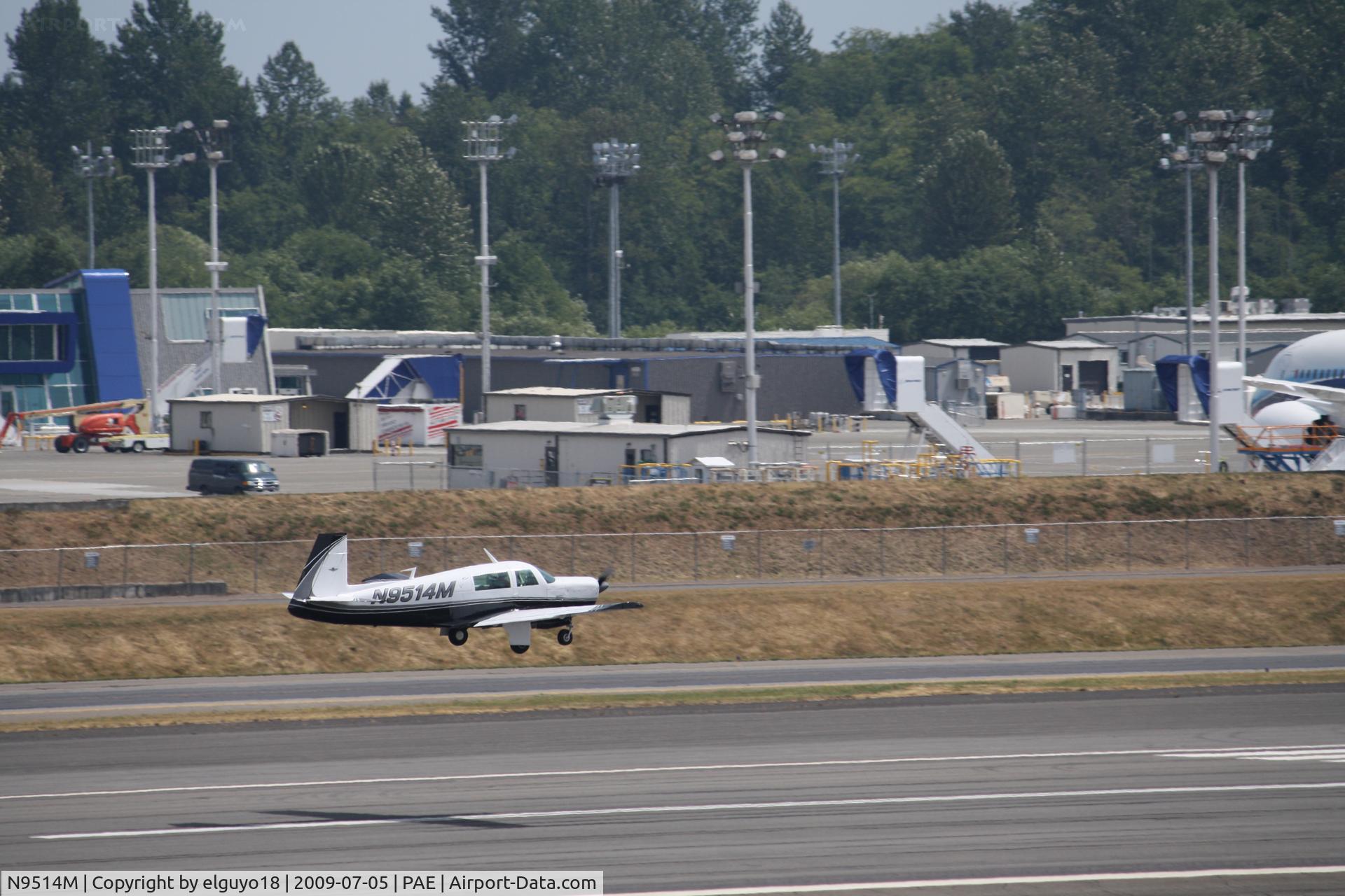 N9514M, 1966 Mooney M20F Executive C/N 670091, LANDING AT PAINE FIELD