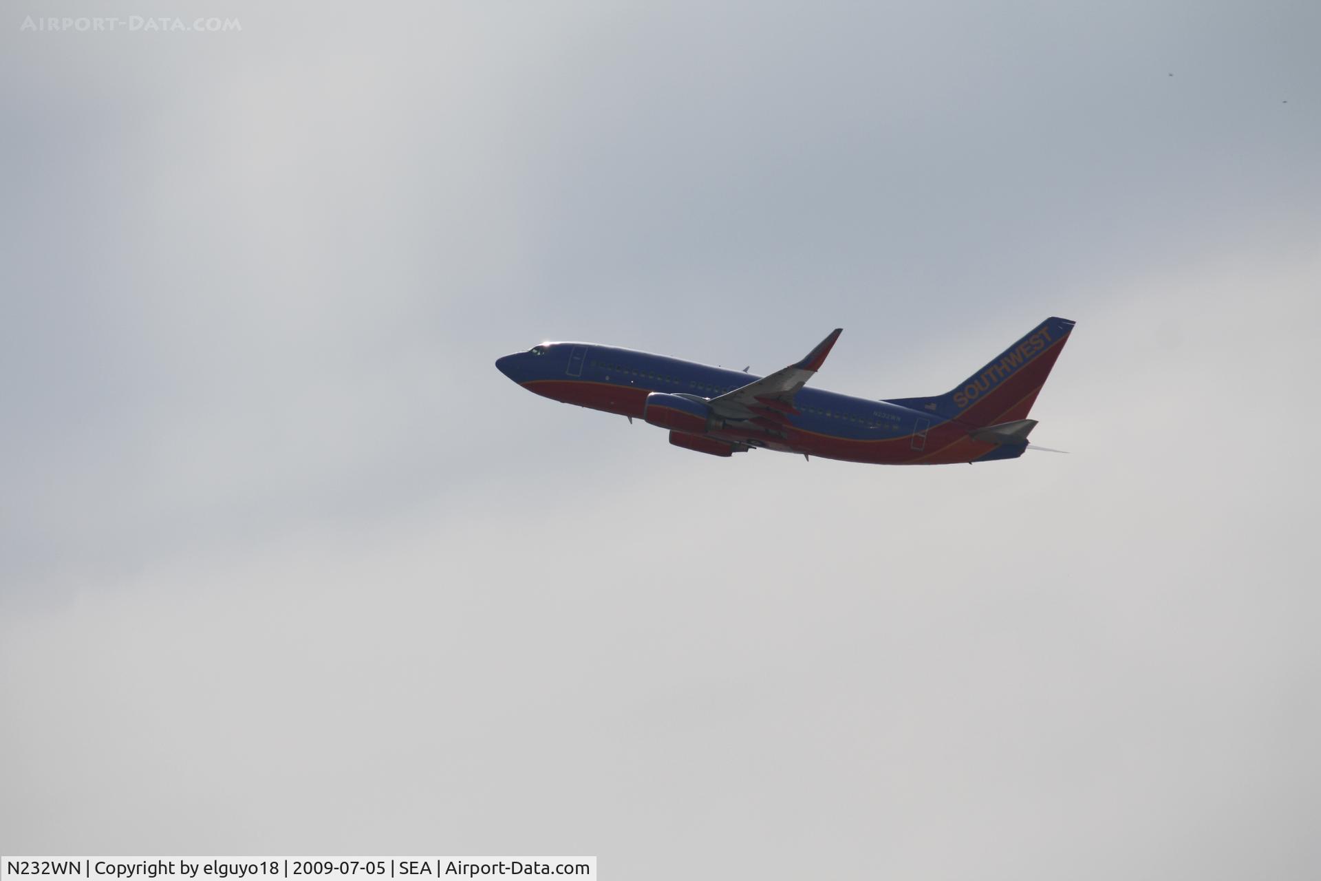 N232WN, 2006 Boeing 737-7H4 C/N 32500, SEATTLE-ORANGE COUNTY