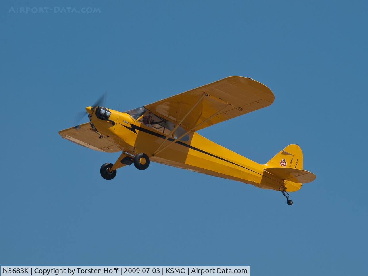 N3683K, 1946 Piper J3C-65 Cub C/N 22374, N3683K departing from RWY 21
