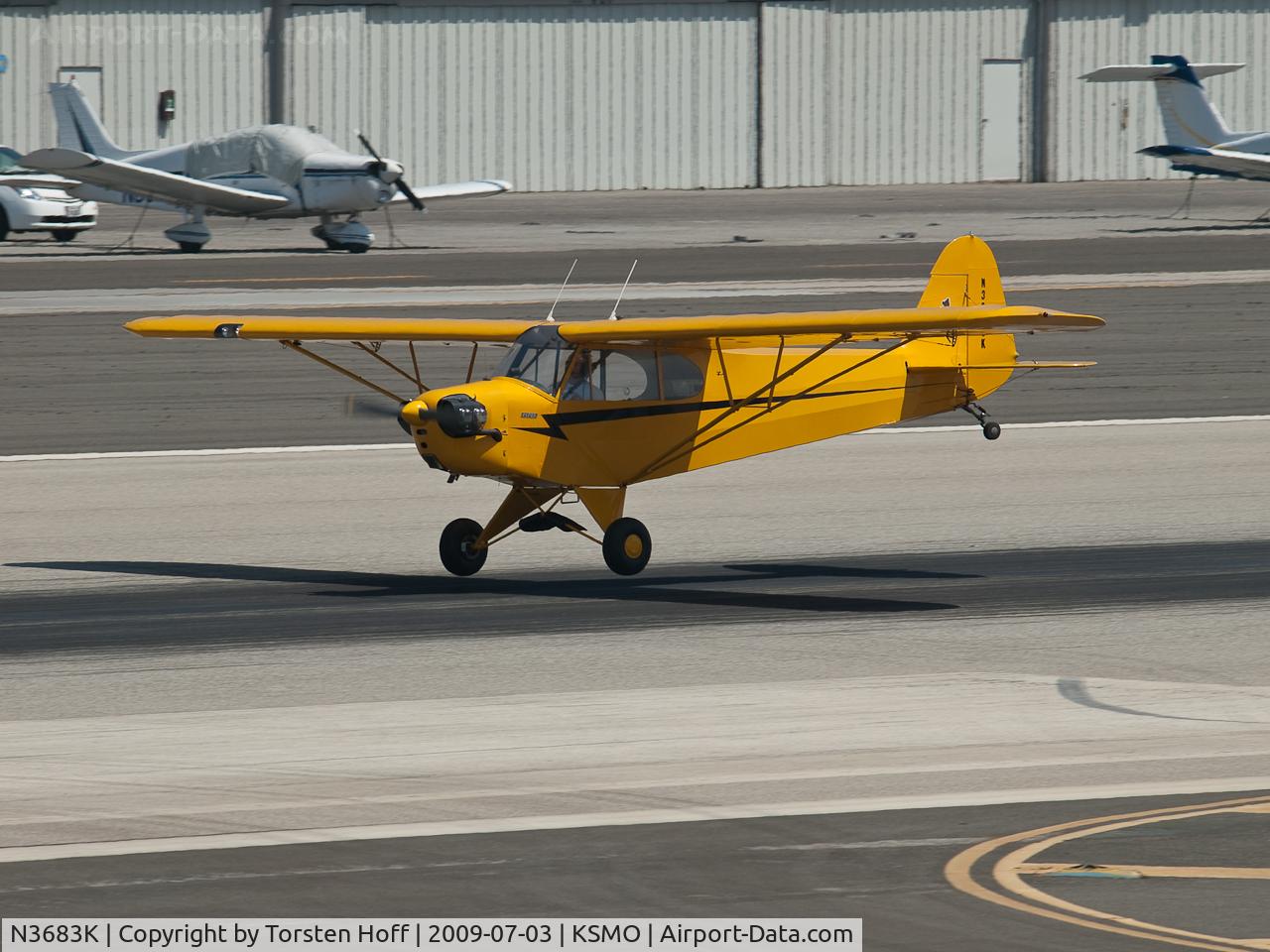 N3683K, 1946 Piper J3C-65 Cub C/N 22374, N3683K arriving on RWY 21