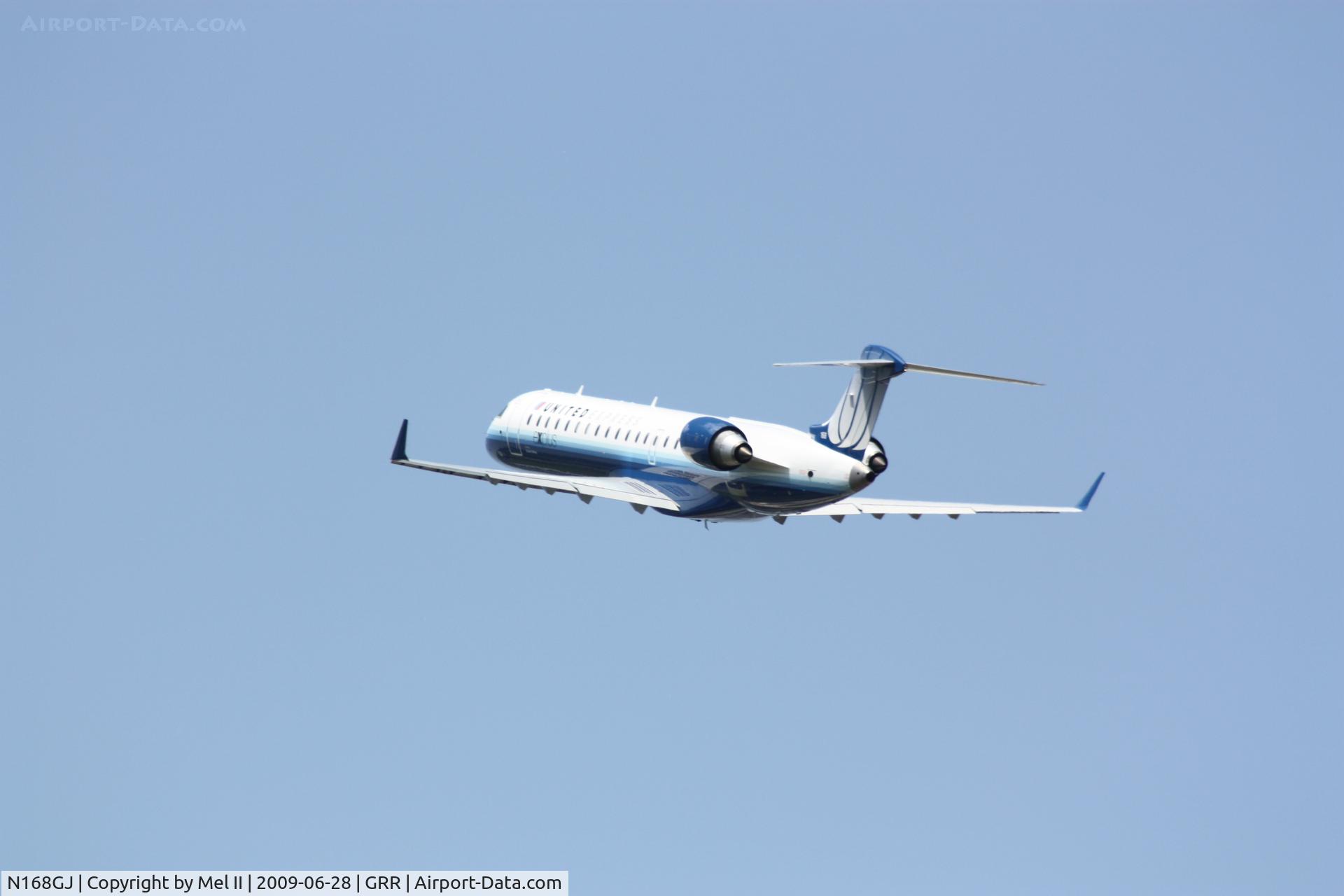 N168GJ, Bombardier CRJ-702 (CL-600-2C10) Regional Jet C/N 10272, GJS7438 - KGRR-KORD - Departing RWY 26L