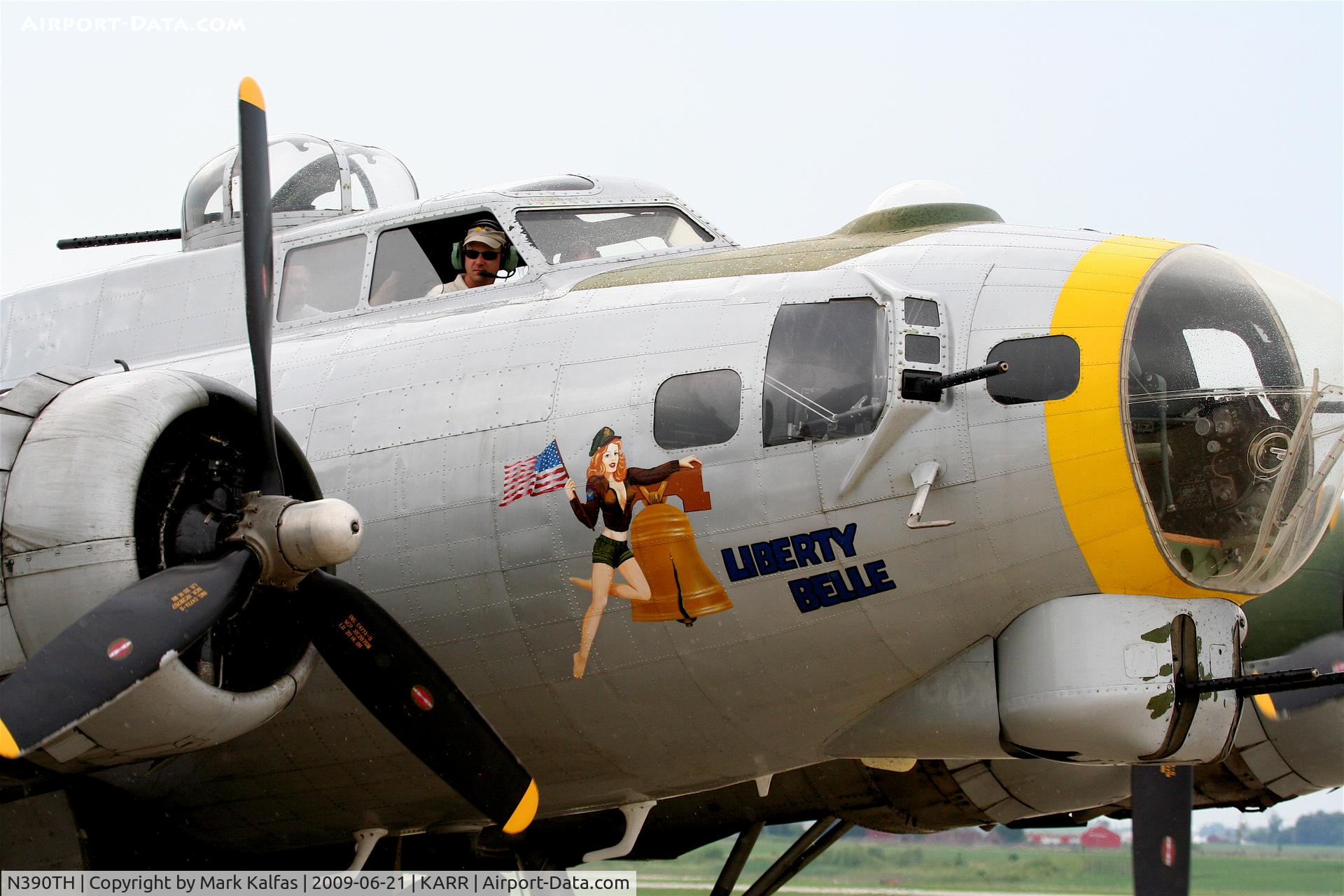 N390TH, 1944 Boeing B-17G Flying Fortress C/N Not found 44-85734, Getting ready to go on the ramp KARR