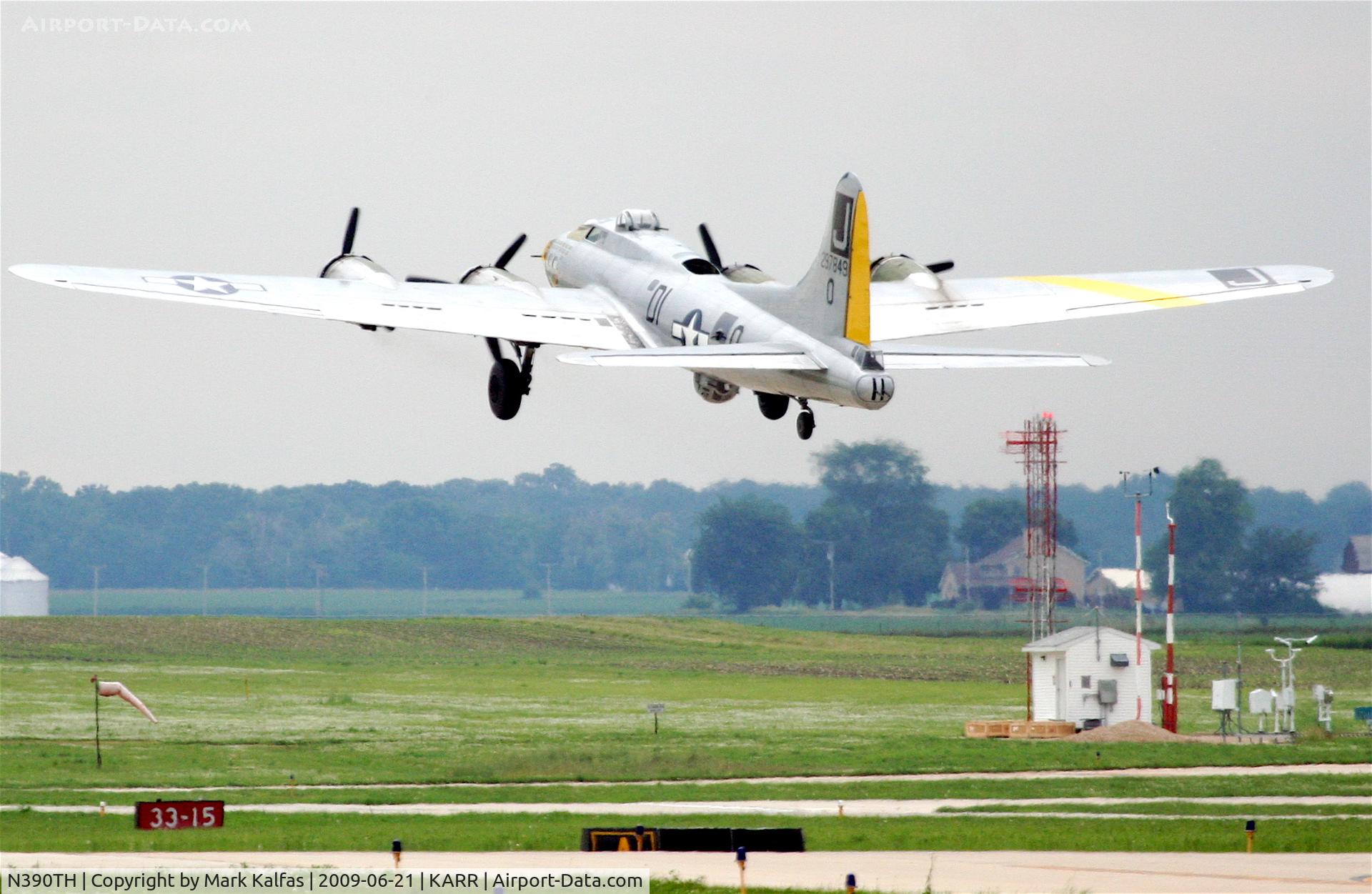 N390TH, 1944 Boeing B-17G Flying Fortress C/N Not found 44-85734, B-17G, N390TH, climbing out, RWY 9 KARR