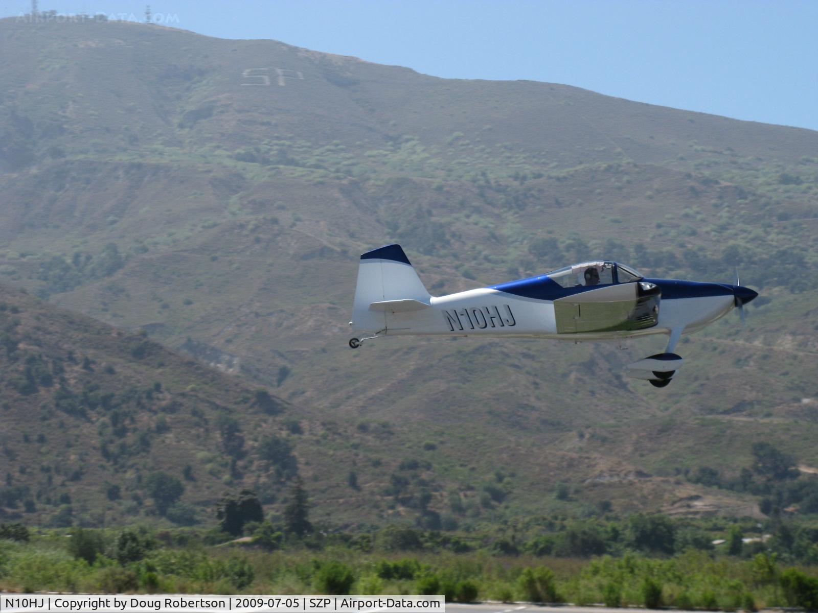 N10HJ, 2006 Vans RV-6 C/N 21622, 2006 Gerhardt VAN's RV6, Lycoming IO-360-A3B6D 200 Hp, takeoff climb Rwy 22