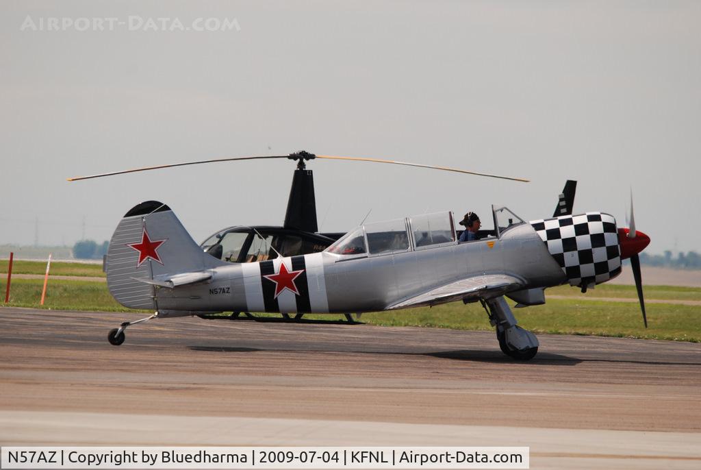 N57AZ, 2003 Yakovlev (Aerostar) Yak-52TW C/N 0312506, Taxi by.
