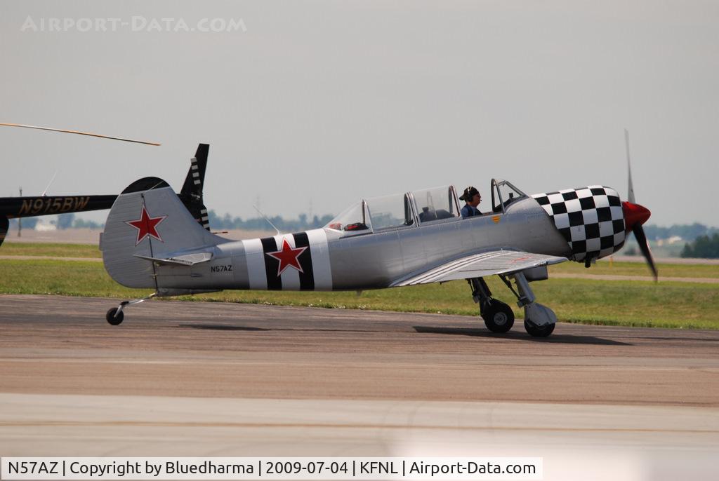 N57AZ, 2003 Yakovlev (Aerostar) Yak-52TW C/N 0312506, Taxi by.