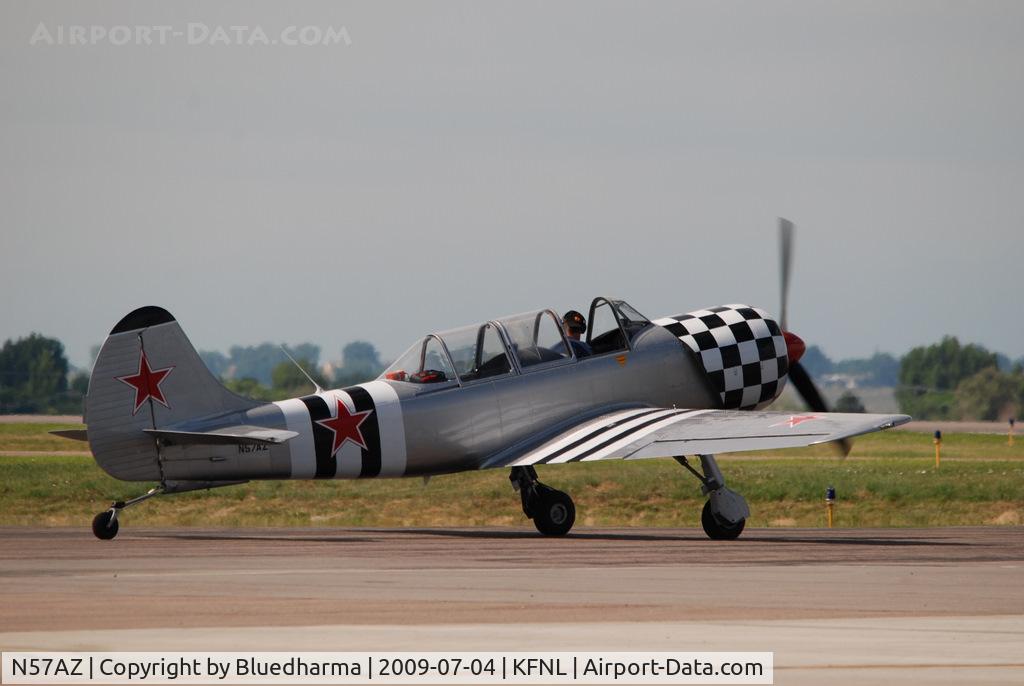 N57AZ, 2003 Yakovlev (Aerostar) Yak-52TW C/N 0312506, Taxi by.