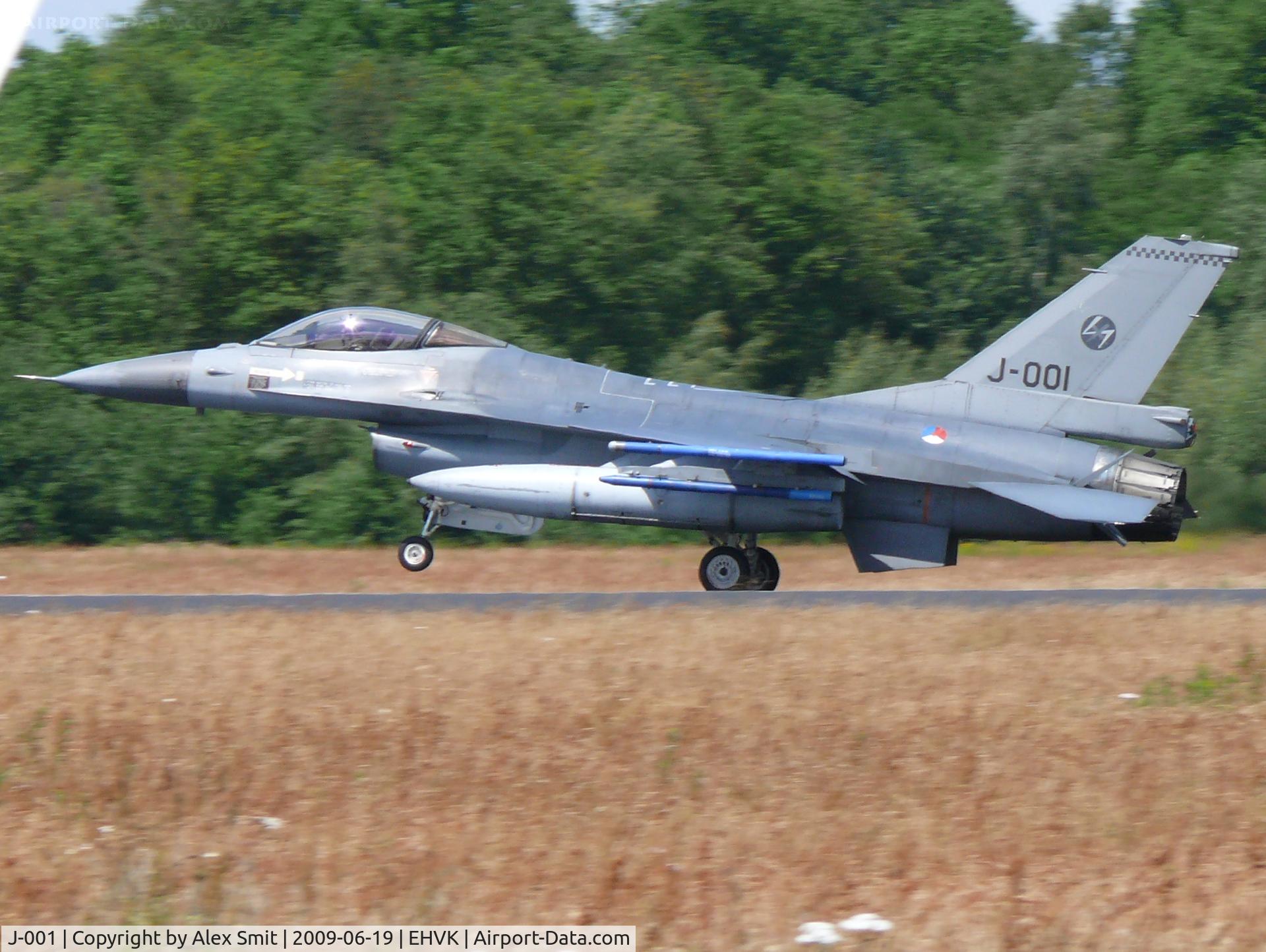 J-001, Fokker F-16AM Fighting Falcon C/N 6D-157, General Dynamics F-16AM Fighting Falcon J-001 Royal Netherlands Air Force