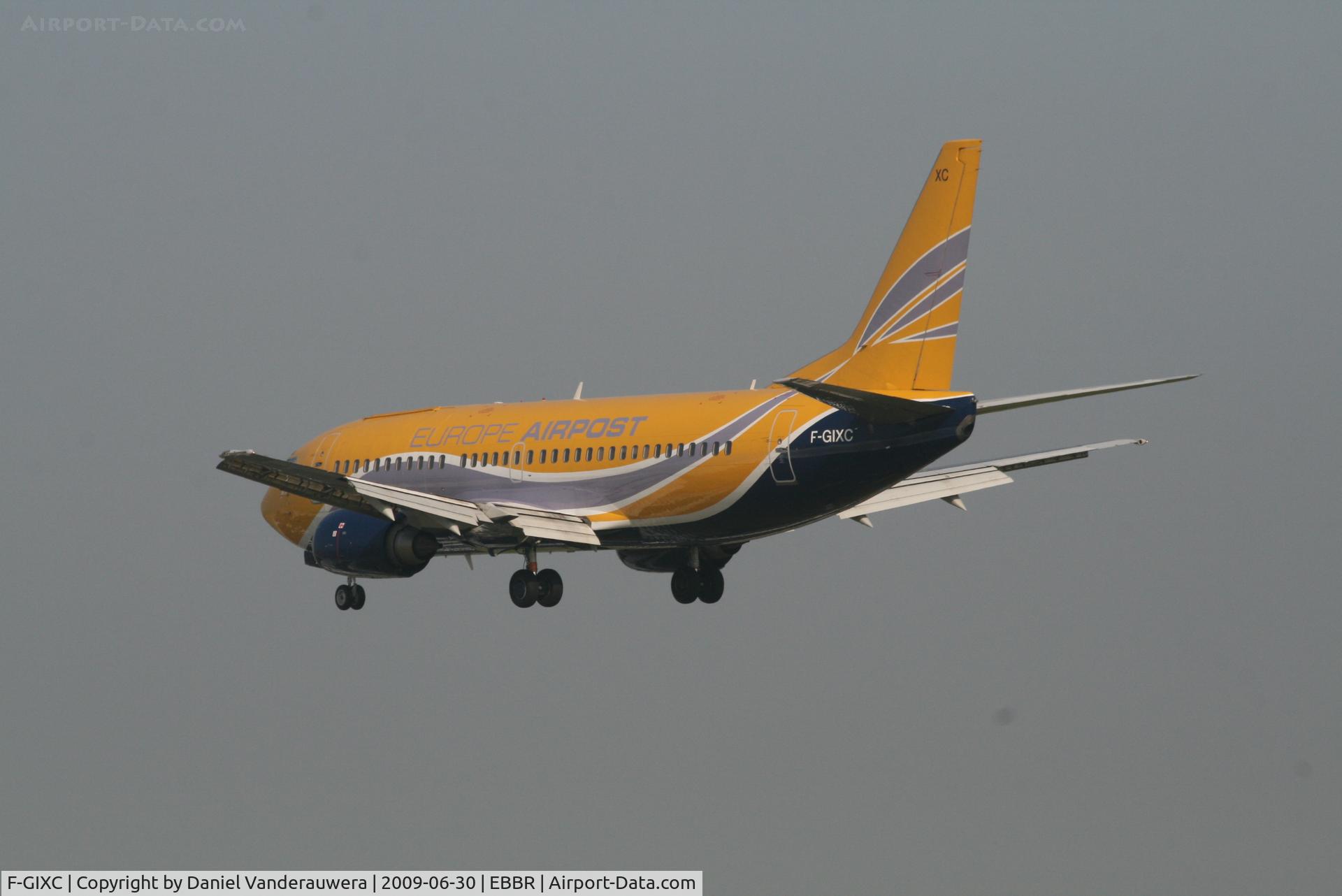 F-GIXC, 1991 Boeing 737-38BQC C/N 25124, arrival of flight SN3630 to rwy 25L