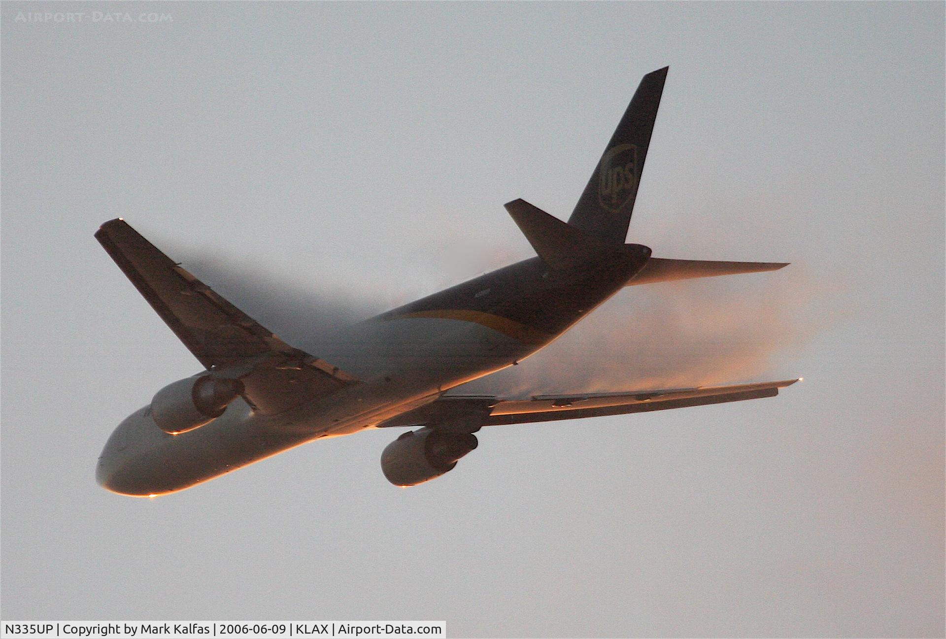 N335UP, 2009 Boeing 767-34AF C/N 37856, UPS 767-34AF, KLAX 25L departure.