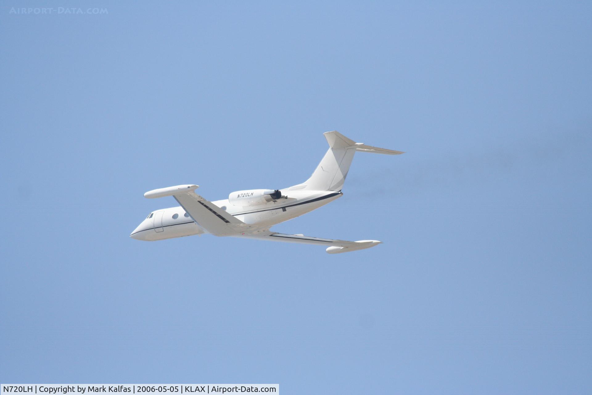 N720LH, 1978 Gulfstream American G-1159 Gulfstream II C/N 233, Gulfstream II, N720LH with extended range tanks Departs 25R, KLAX