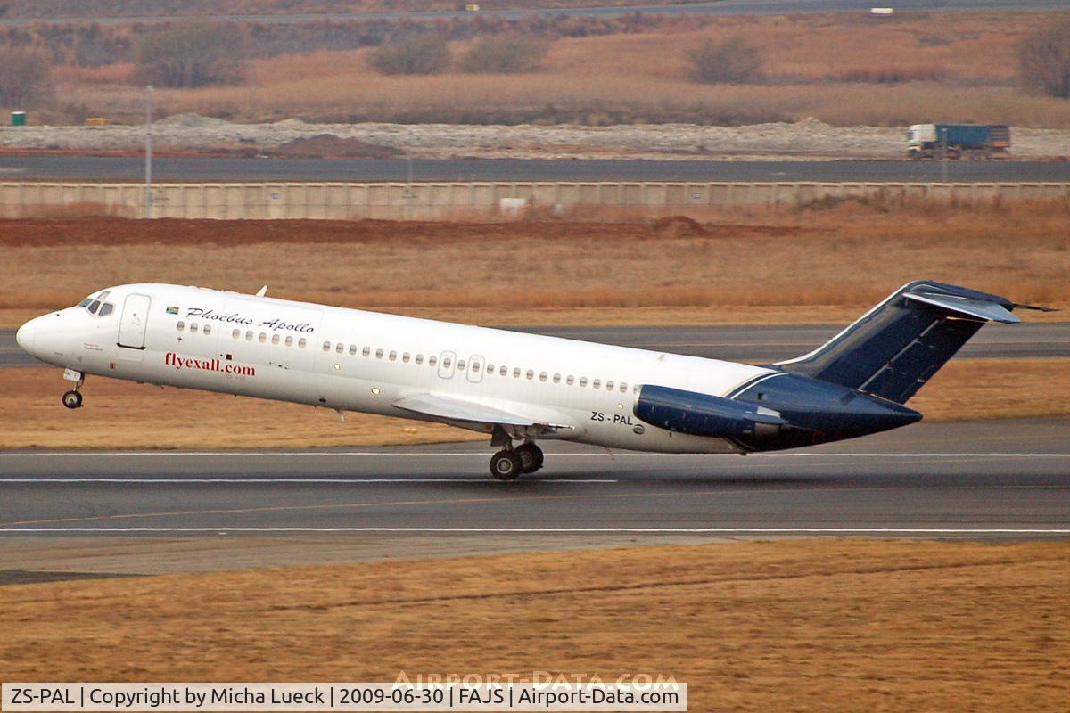 ZS-PAL, 2010 McDonnell Douglas DC-9-34CF C/N 47704/819, At Jo'burg