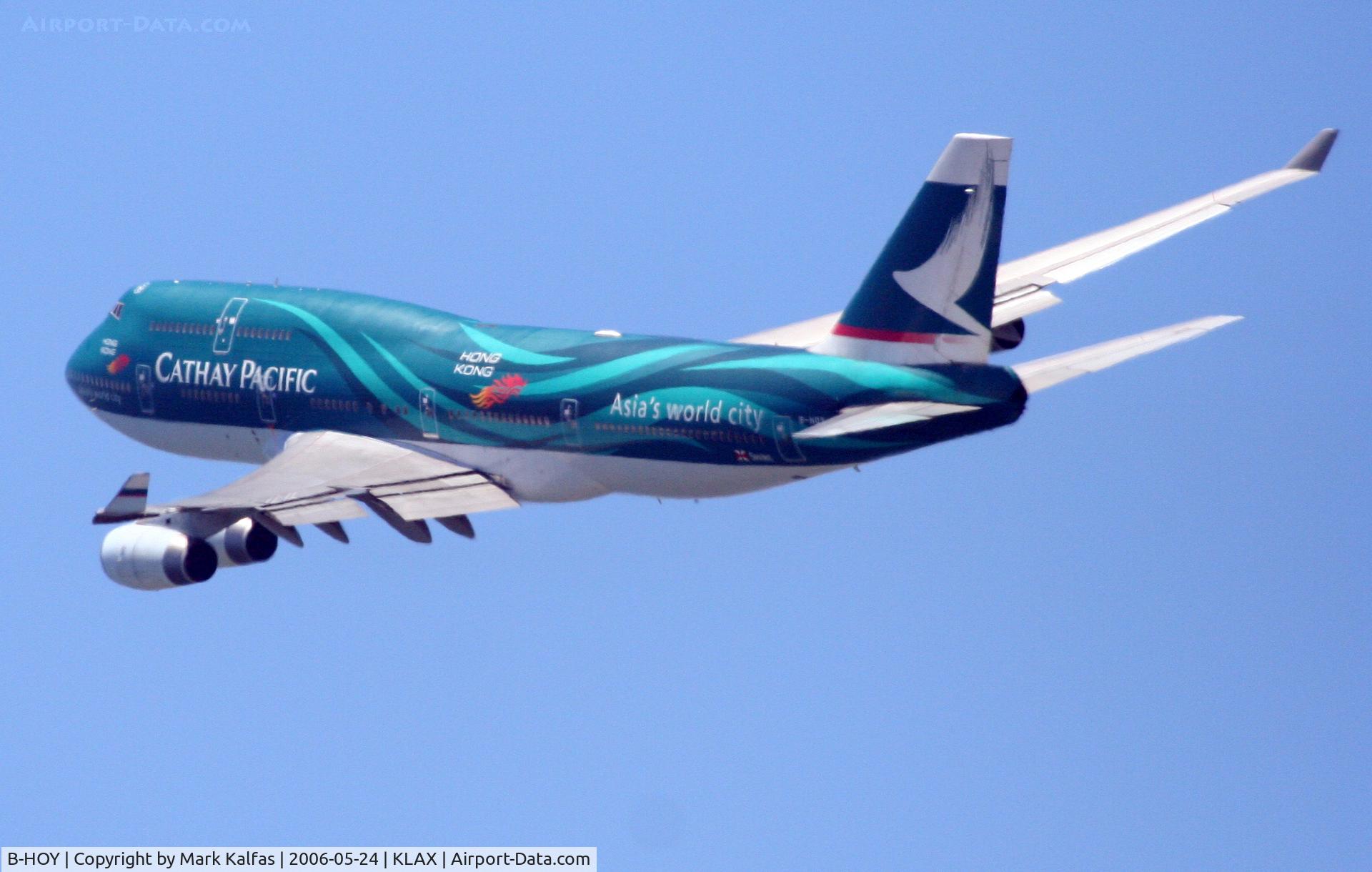 B-HOY, 1991 Boeing 747-467 C/N 25351, Cathay Pacific B-HOY, 747-467 Left turn at the coastline KLAX.