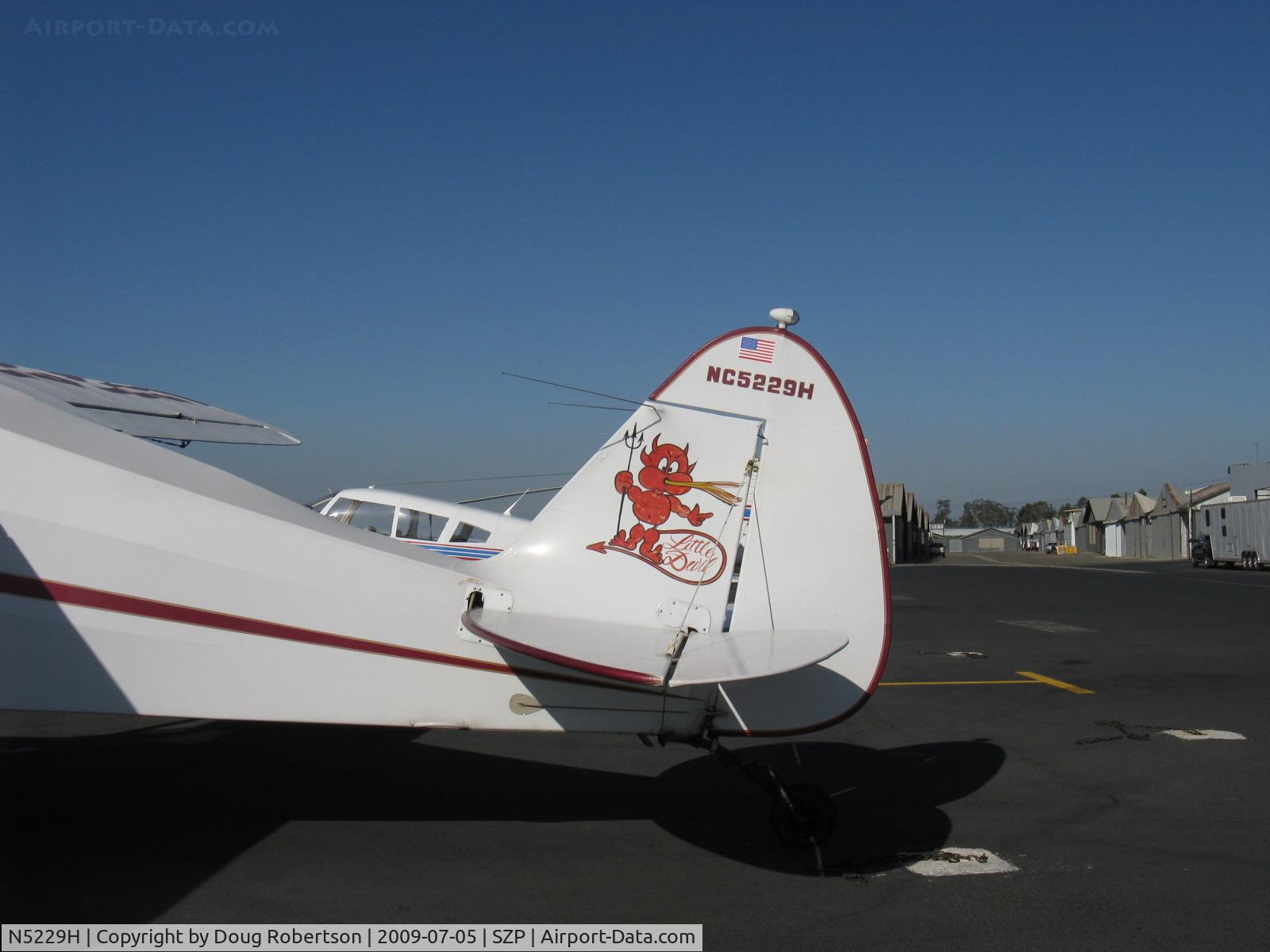 N5229H, 1949 Piper PA-16 Clipper C/N 16-33, 10949 Piper PA-16 CLIPPER 'Little Devil', Lycoming O-290 135 Hp, tail art