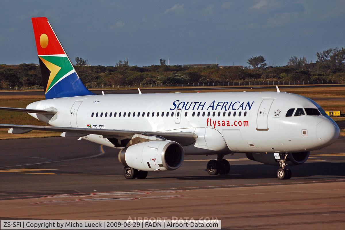 ZS-SFI, 2004 Airbus A319-131 C/N 2375, At Durban