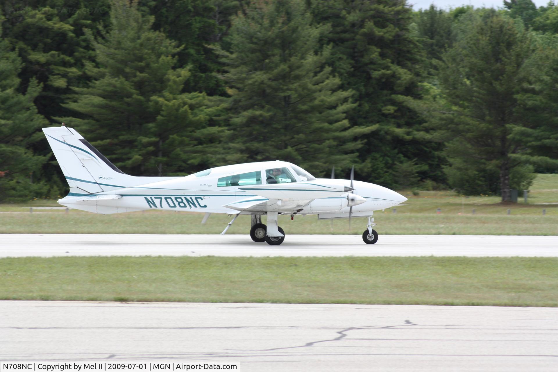 N708NC, 1977 Cessna 310R C/N 310R0965, Departing RWY 28